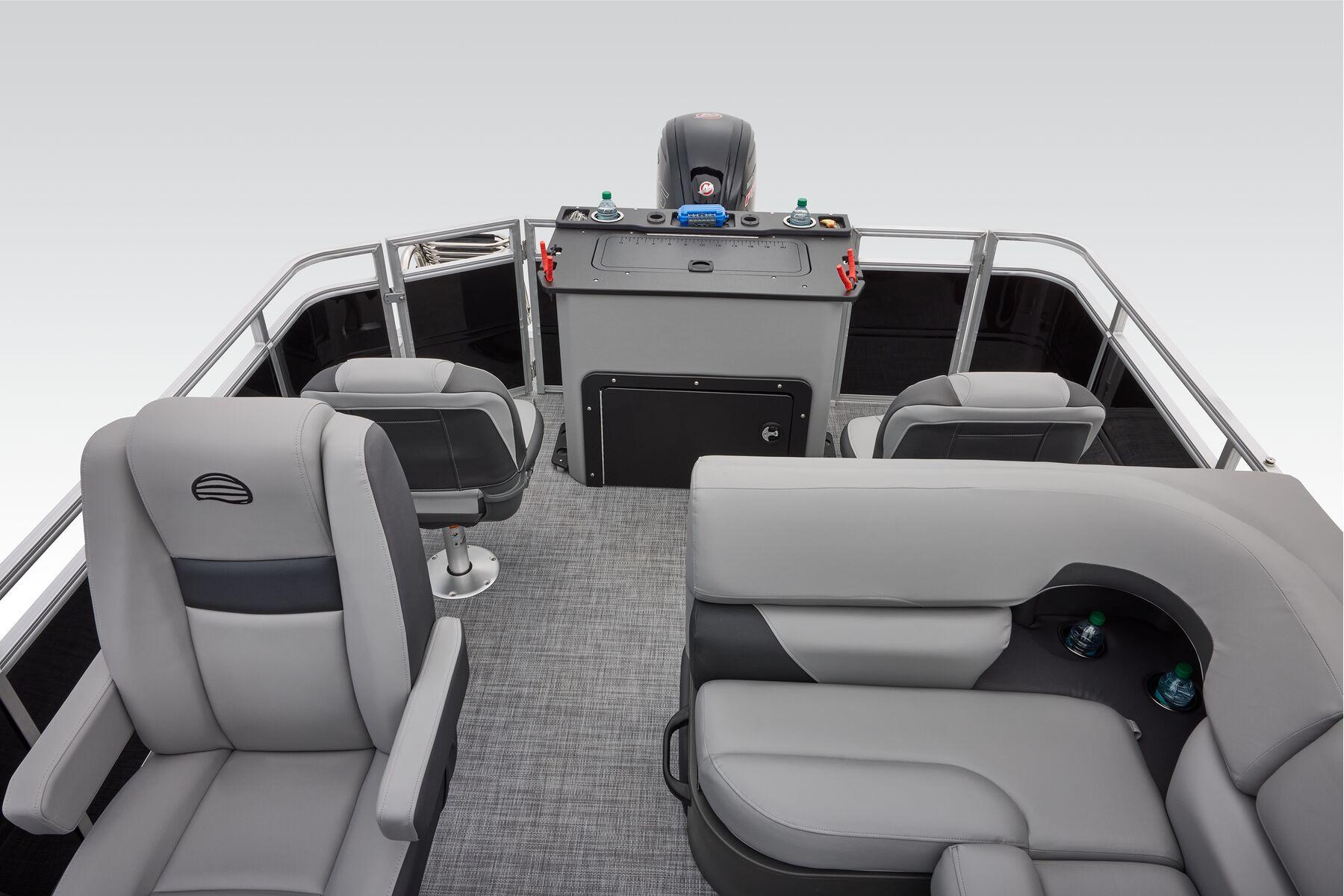 2026 Sun Tracker SportFish 20 DLX - 50