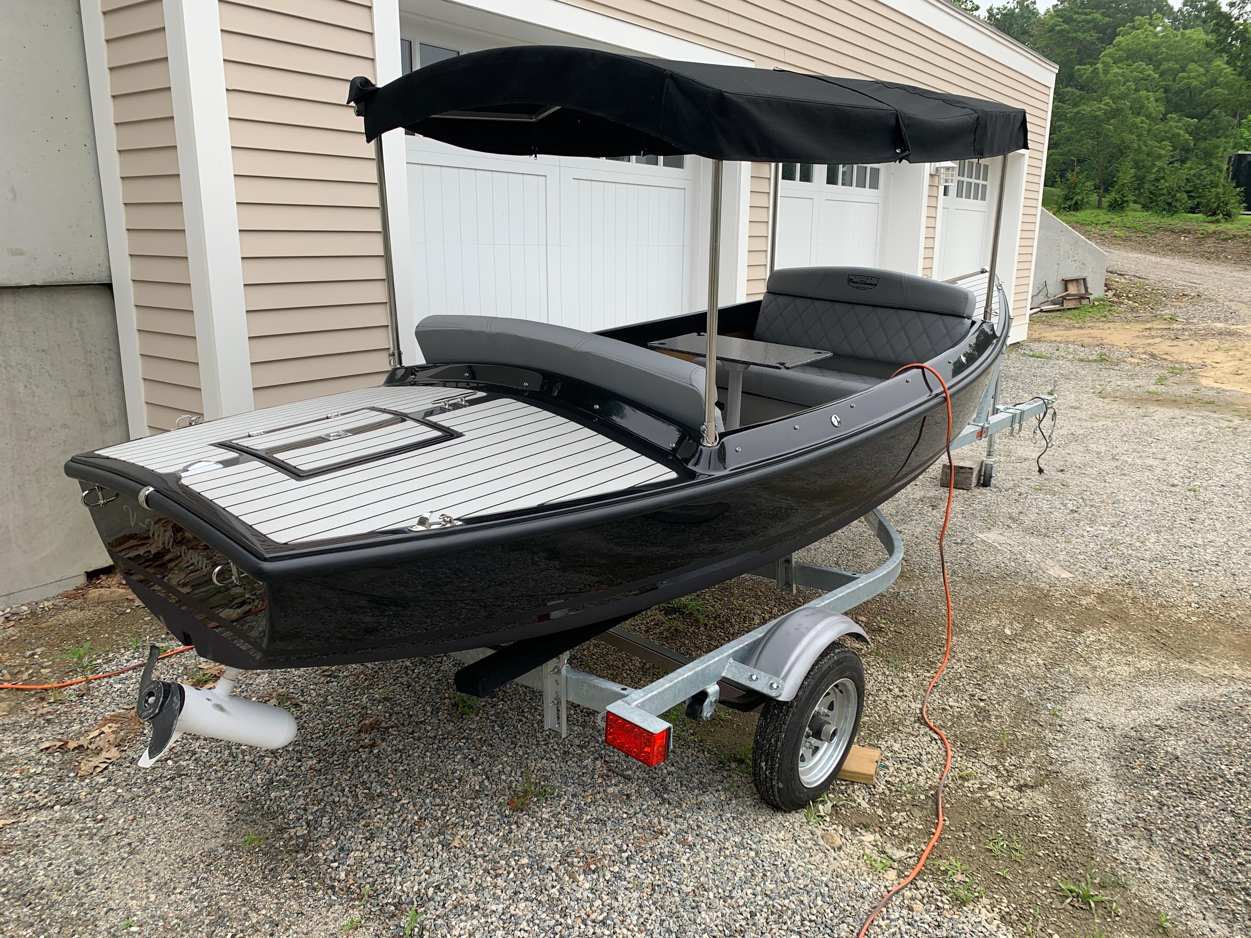 2021 Vision Marine Technologies Quietude 156