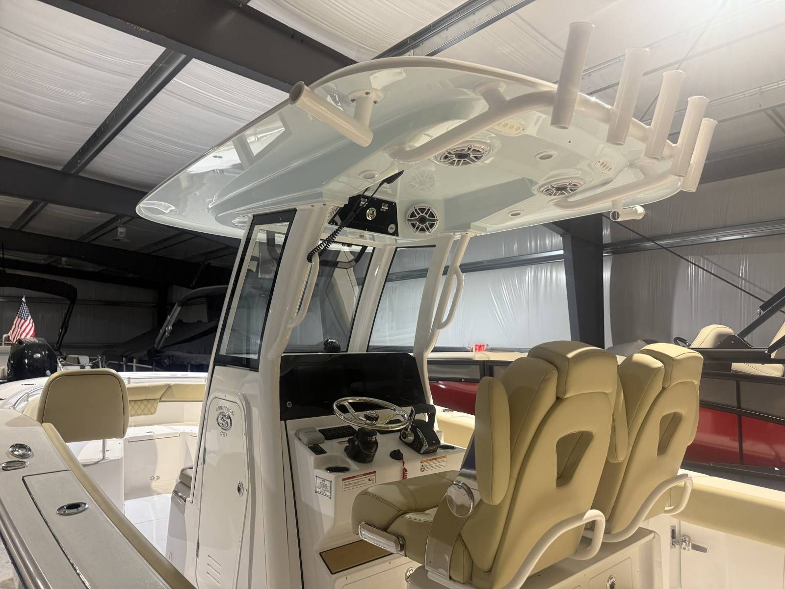 2026 Sportsman Heritage 261 Center Console - 9
