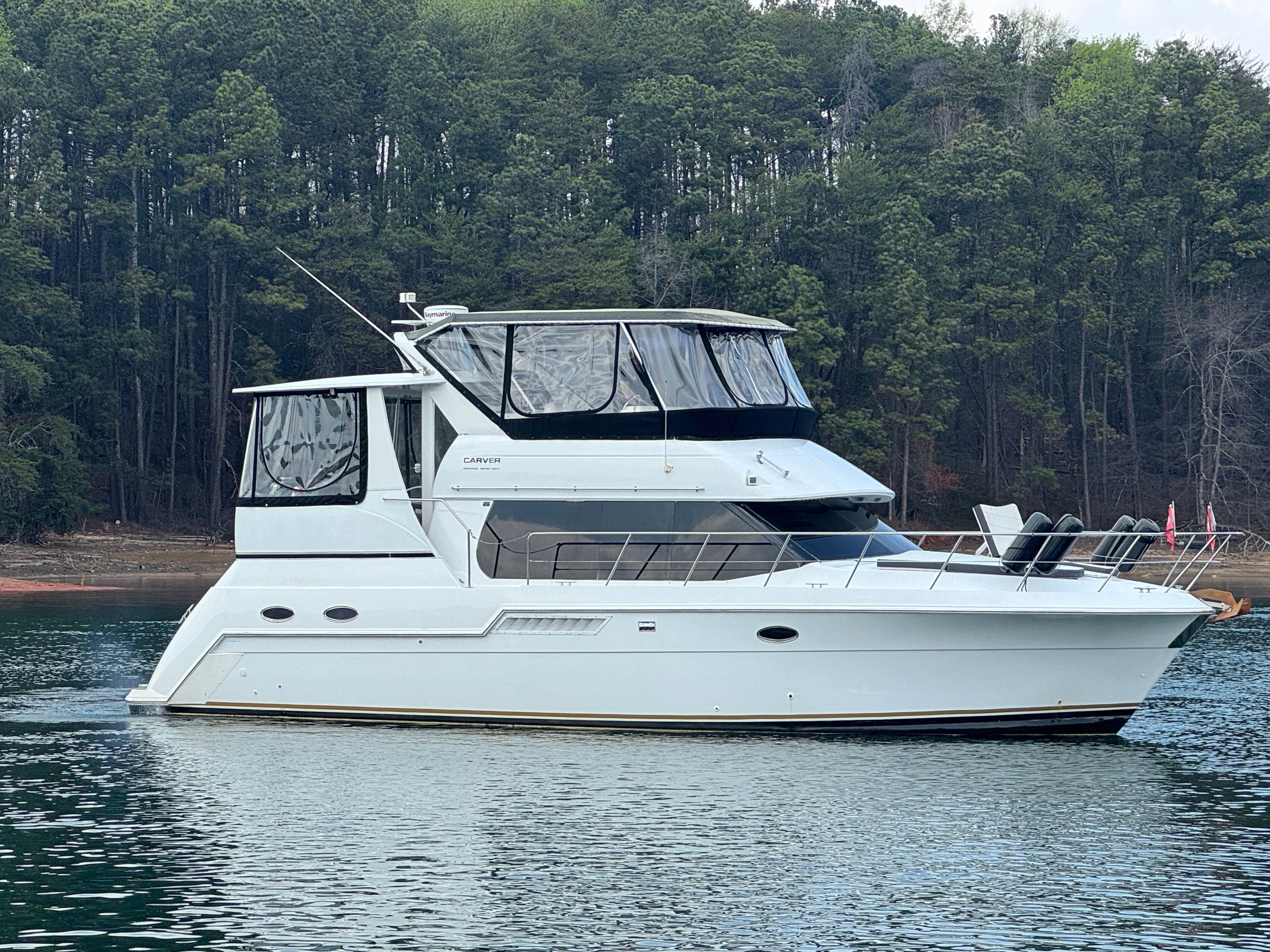 2000 Carver 406