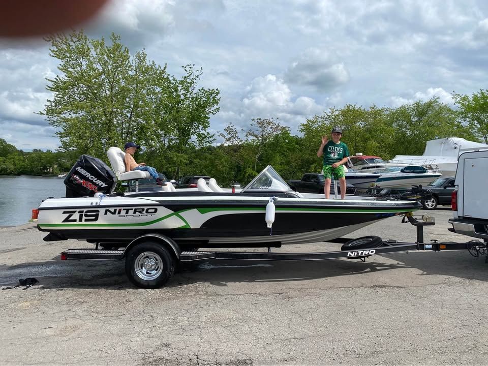 2018 Bass Tracker Nitro Z19 - 2