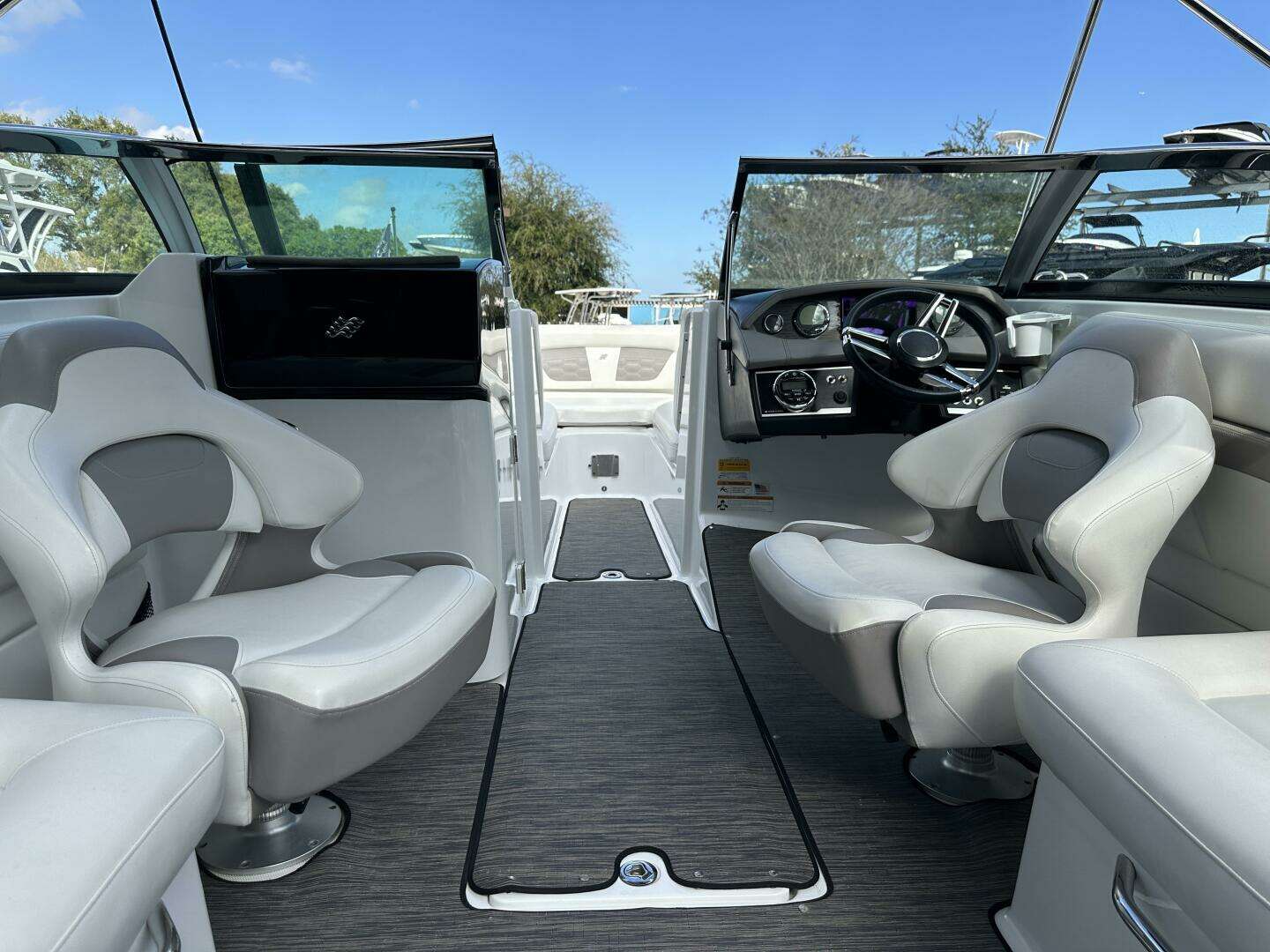 2020 Four Winns HD 240 OB - Image 20