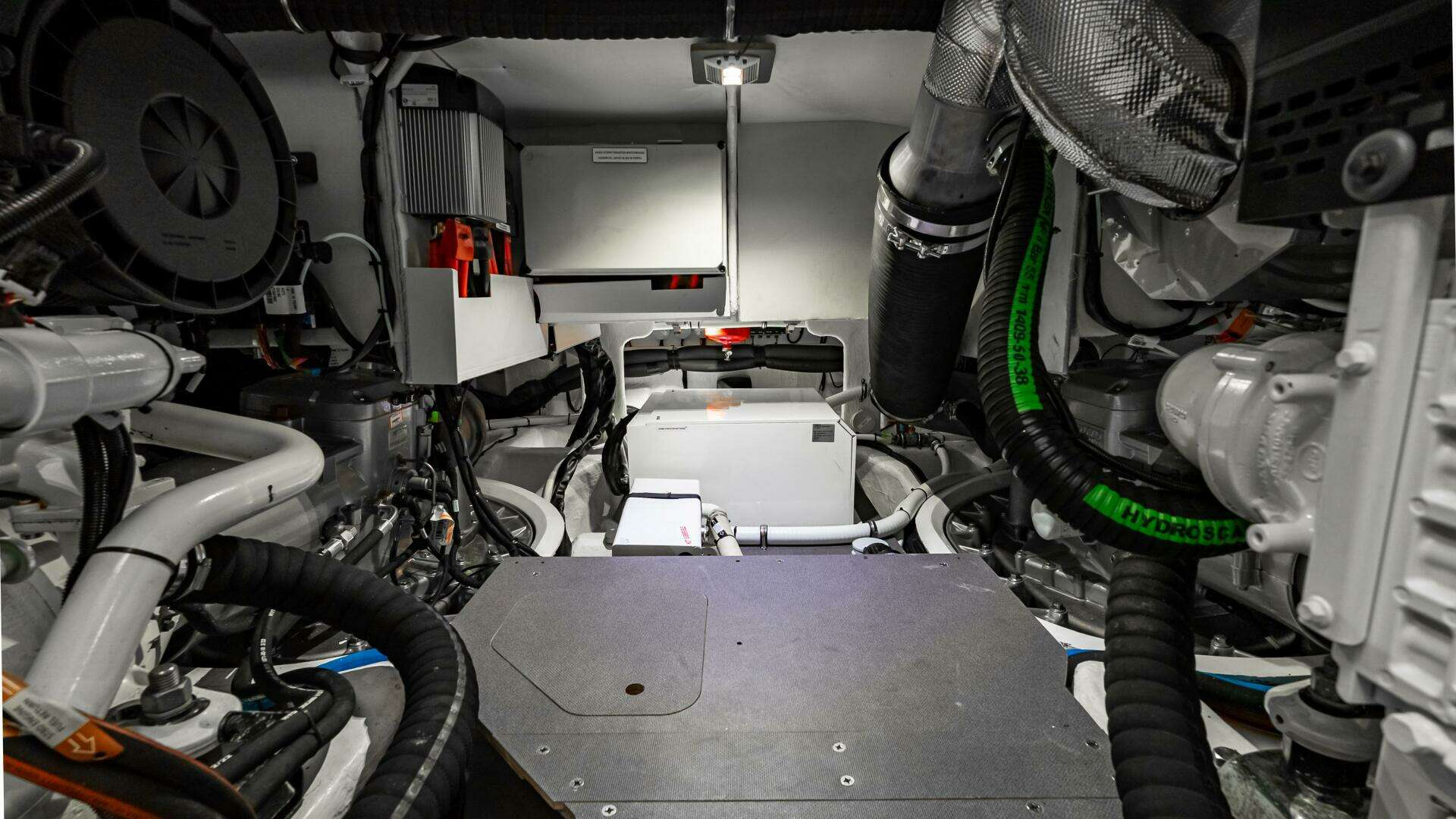 2025 Absolute Navetta 64 - Image 60
