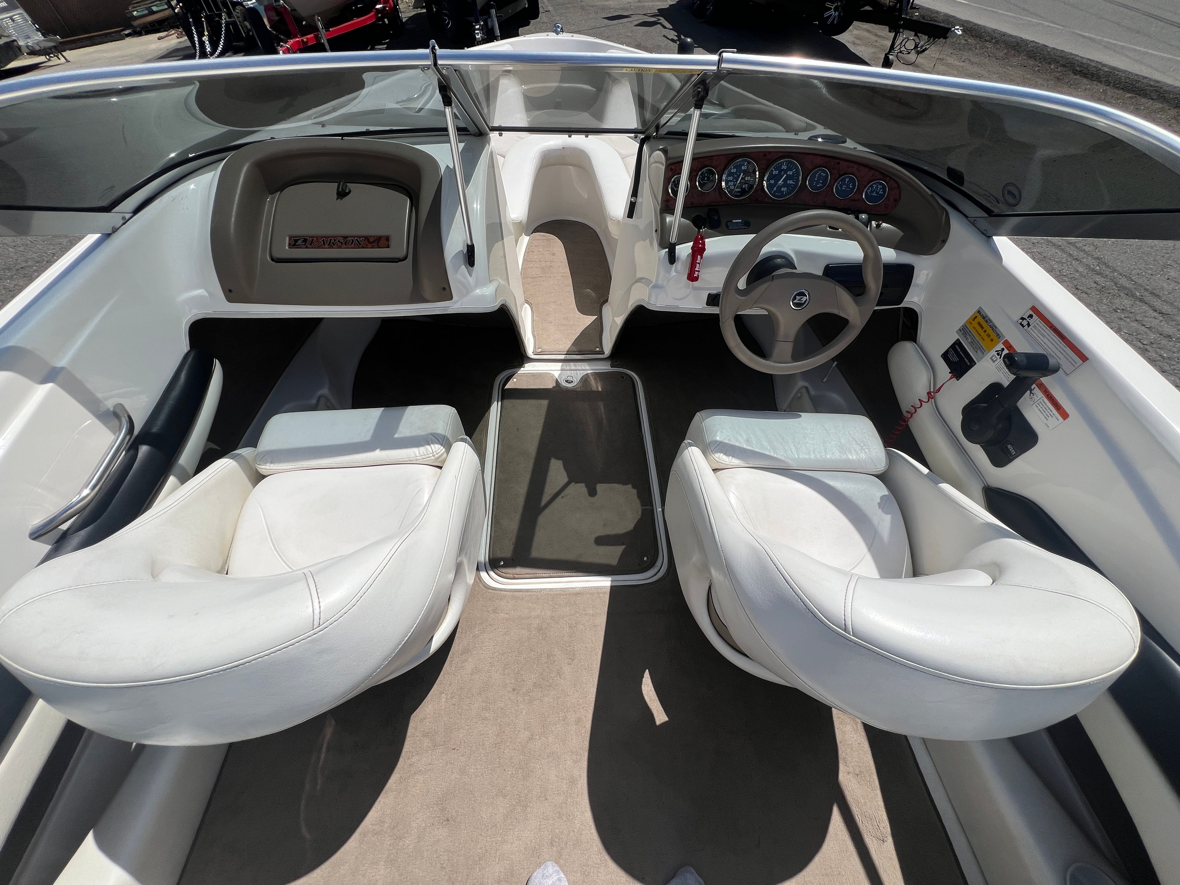 2005 Larson Senza186 W/11 - 15