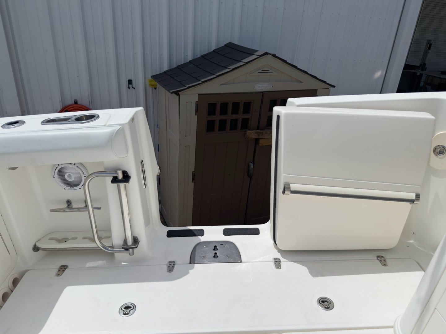 2016 Boston Whaler 350 Outrage - Image 65
