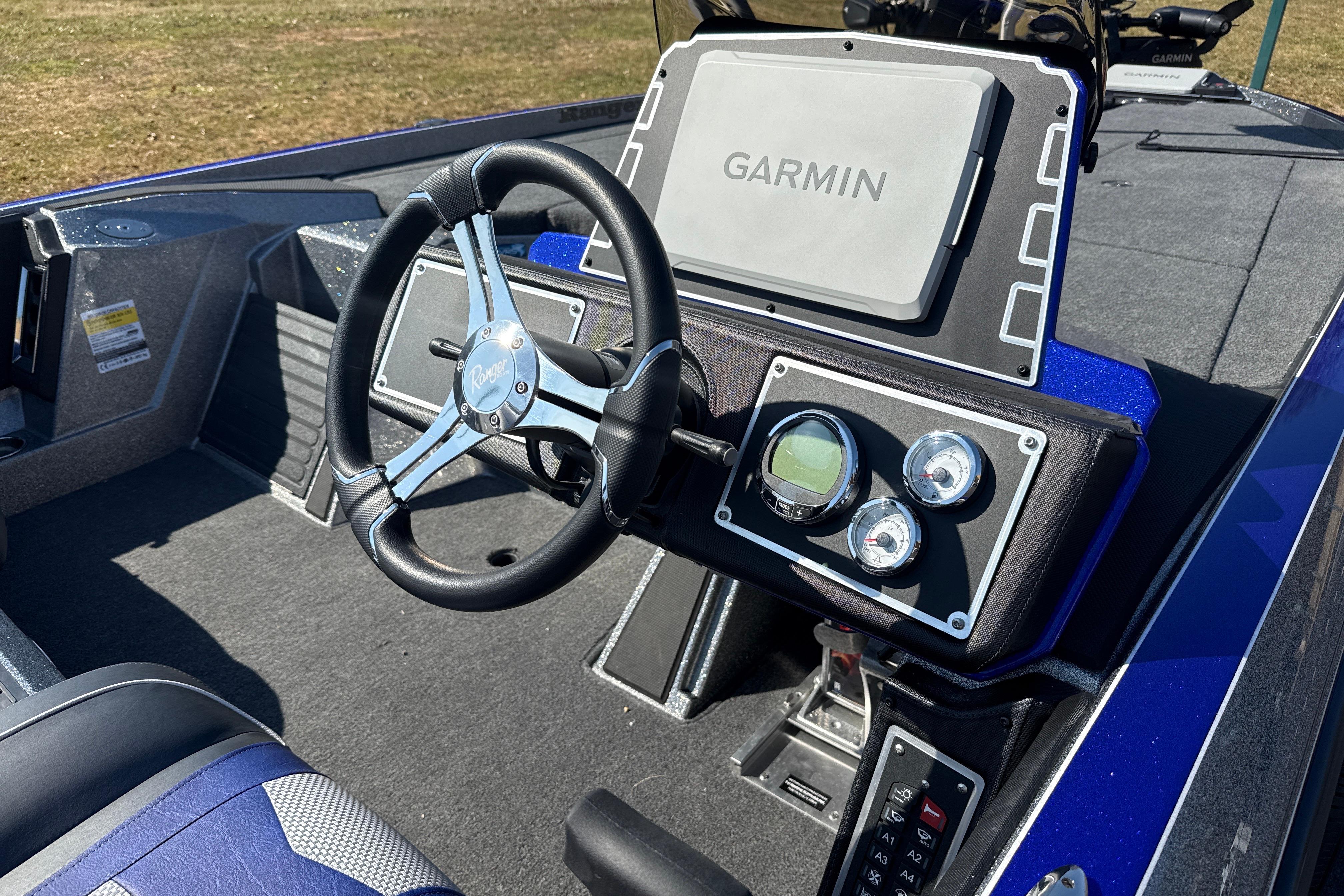 2026 Ranger Z521 boat dashboard with Garmin navigation system and modern controls.