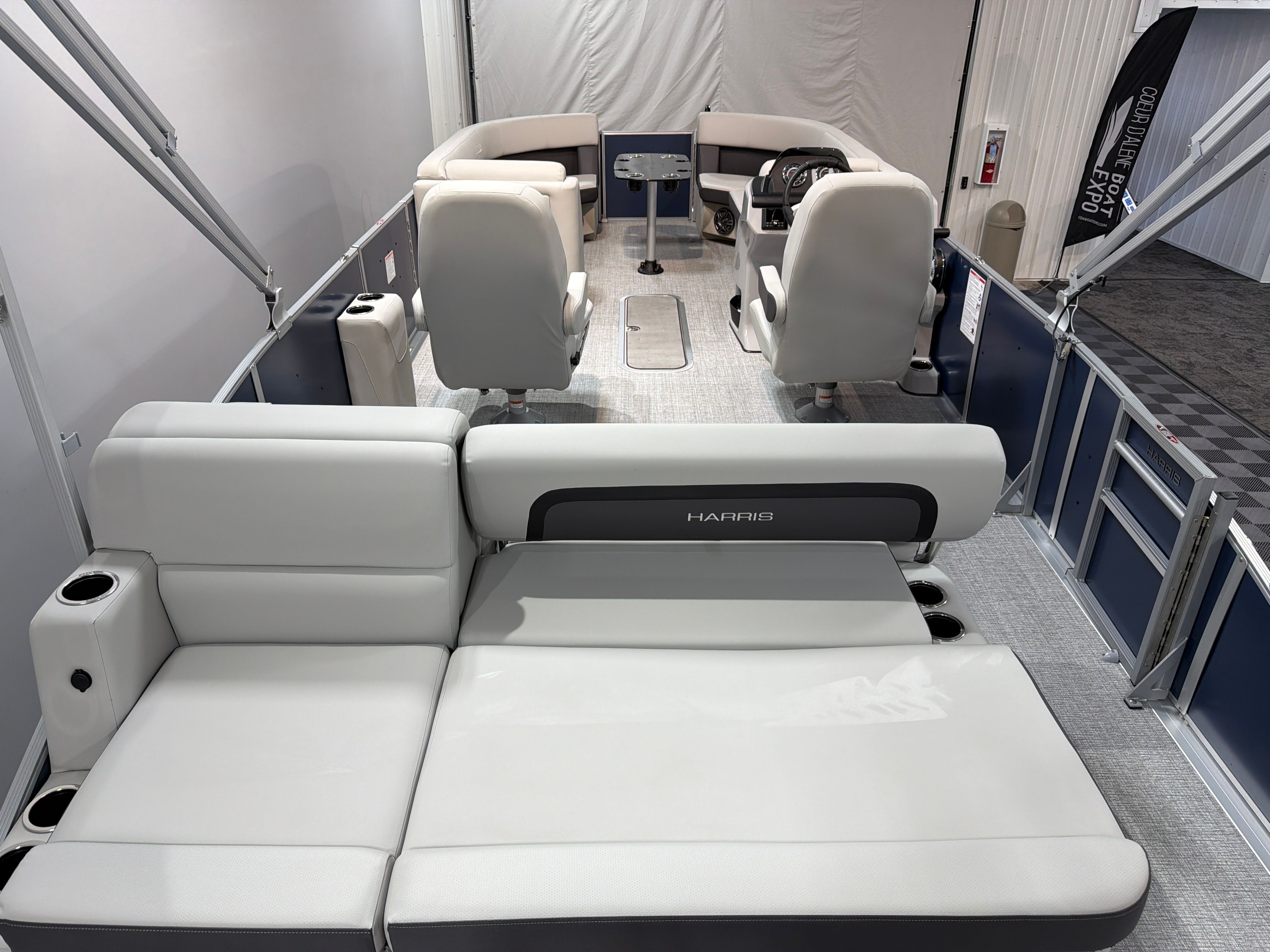 2025 Harris Cruiser 230 - 8