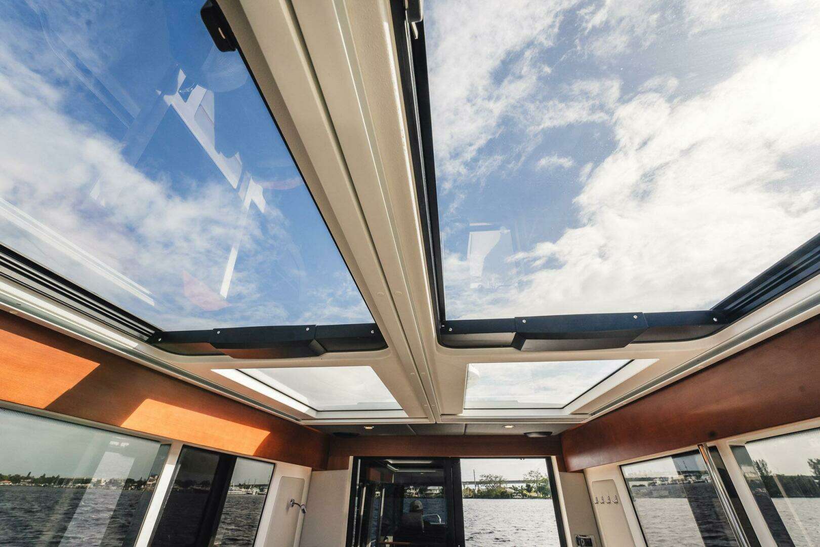 2021 Nimbus C-11 - Image 11