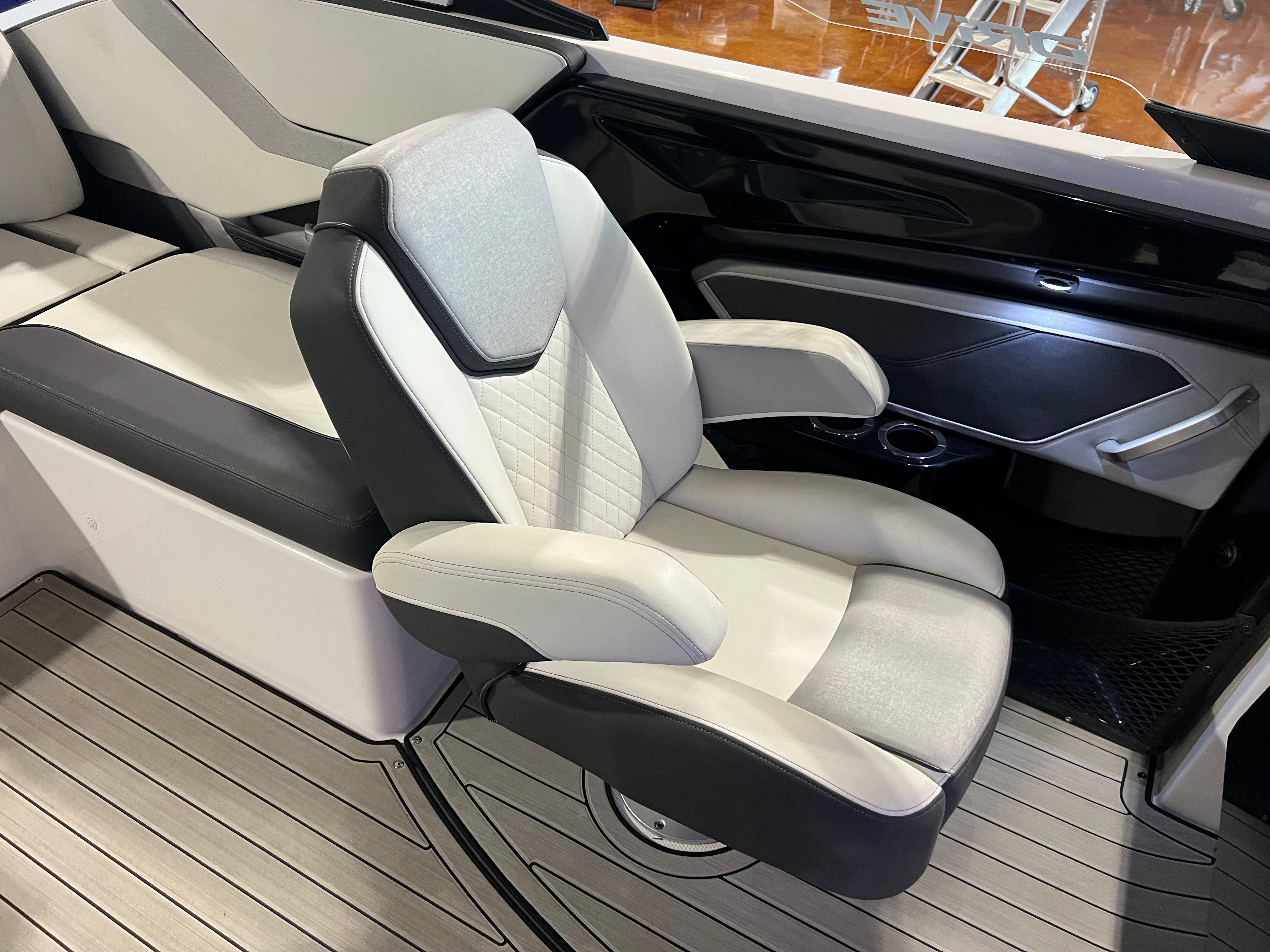 2023 YAMAHA 252 SD - Image 21