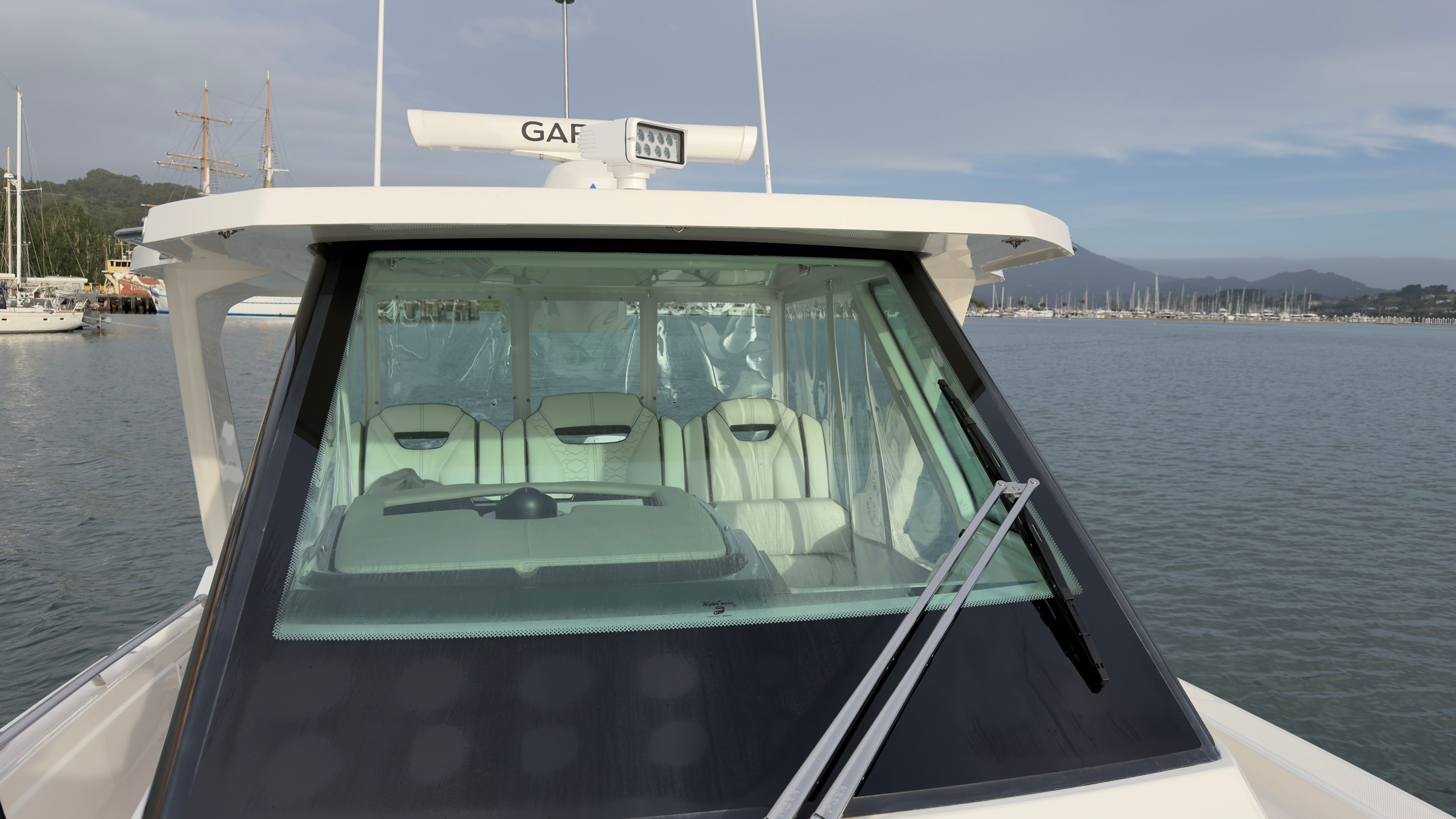 2024 Tiara Yachts 34 LS - 40