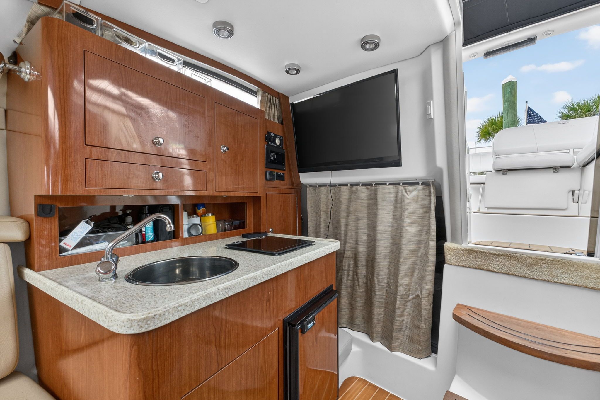 2007 Regal 2860 Window Express - 31