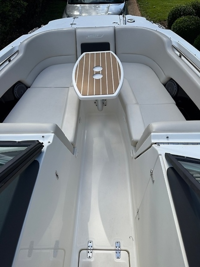2020 Boston Whaler Vantage 230 - Image 20