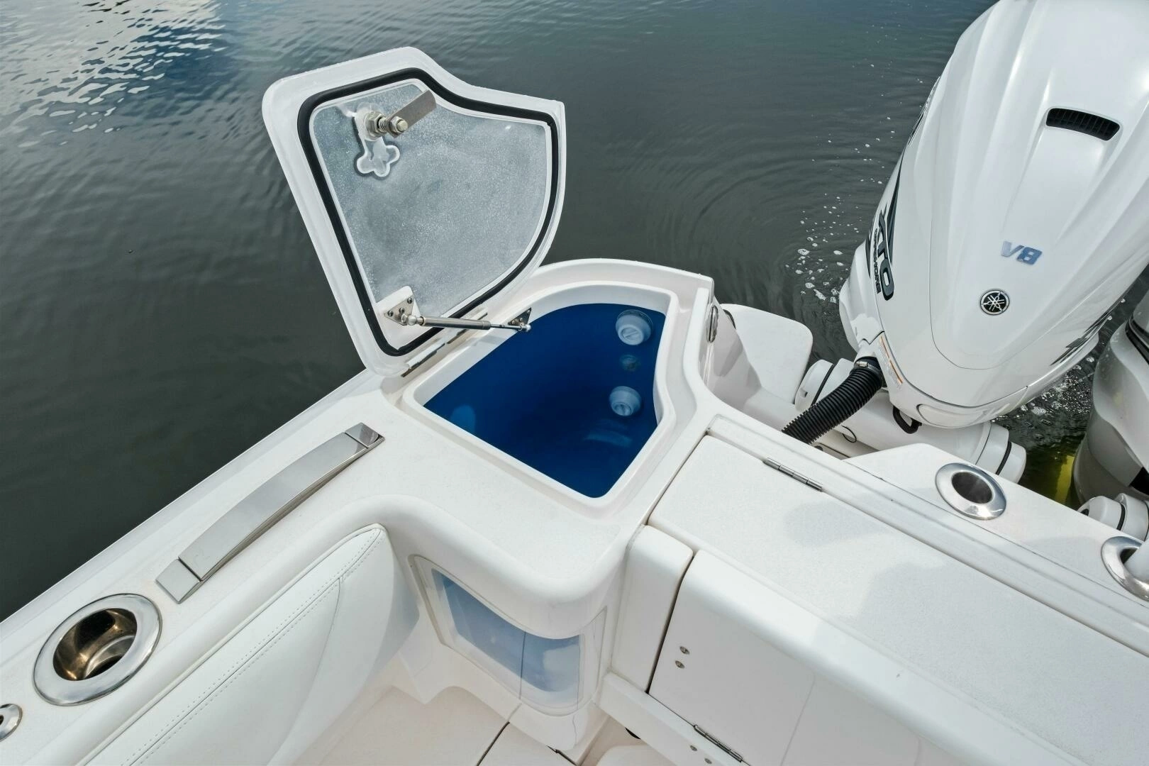 2020 Intrepid 407 Nomad SE - Image 24