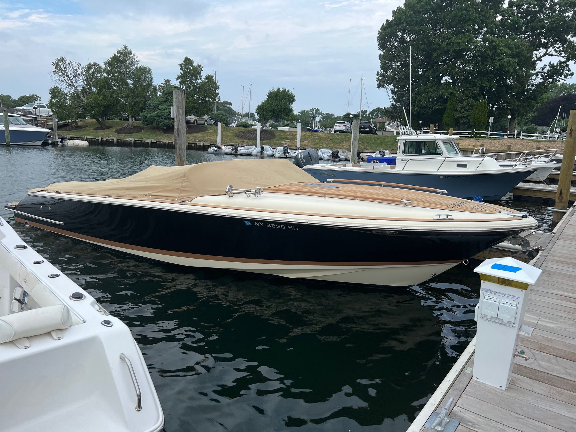 2013 Chris-Craft Corsair 28 - 16