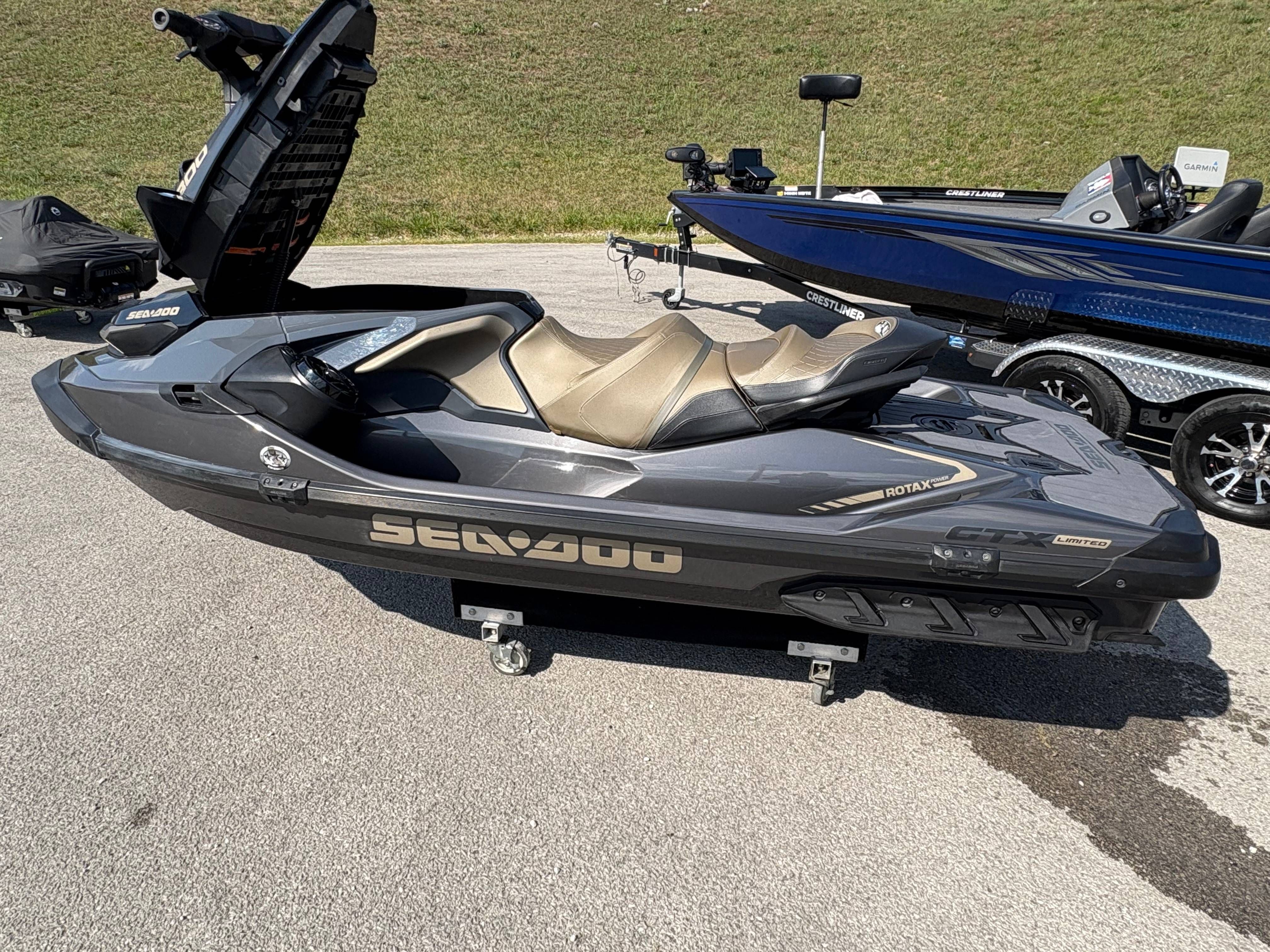 2022 Sea-Doo GTX Limited 300 iDF - 17