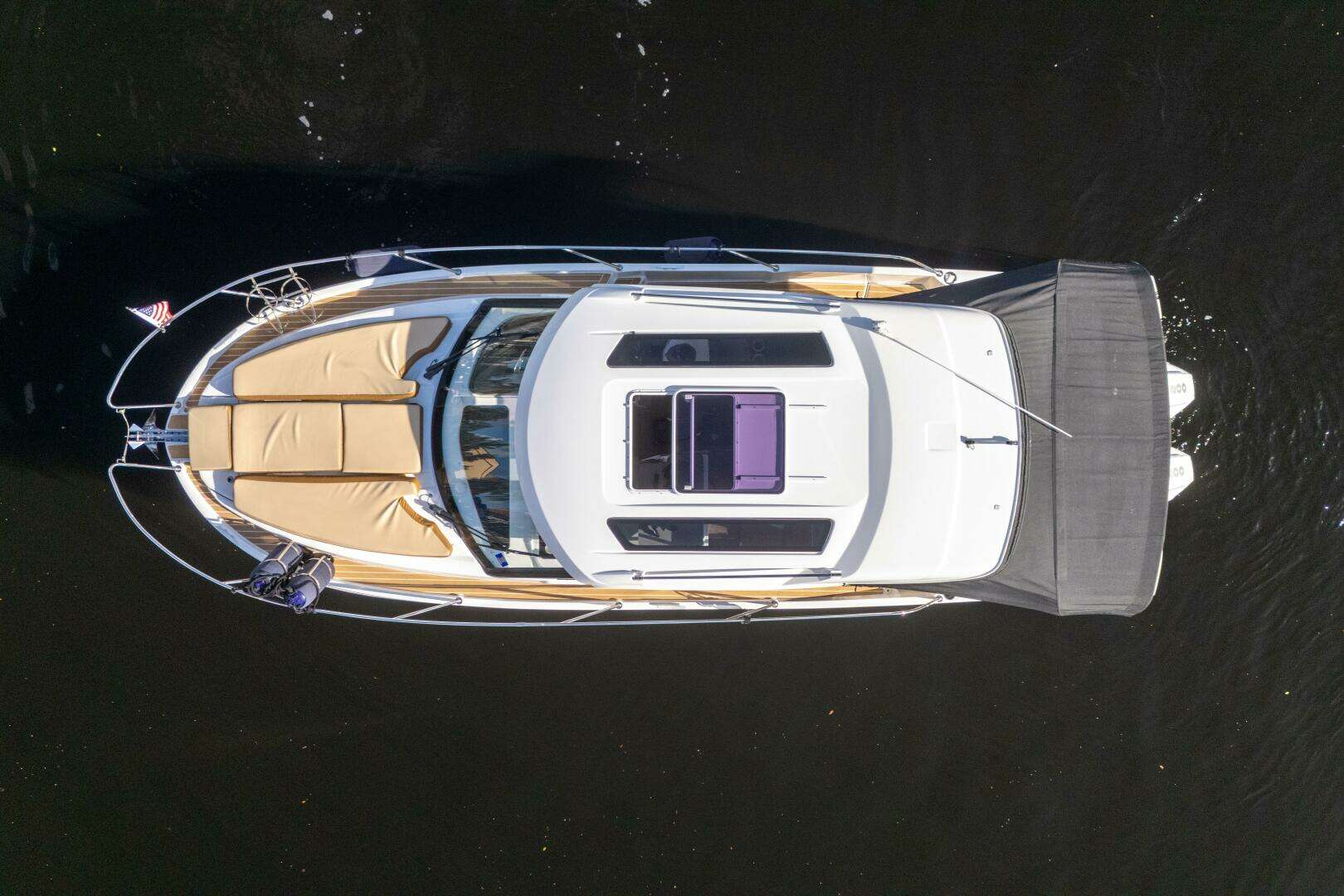 2021 Beneteau Antares 9 - Image 4