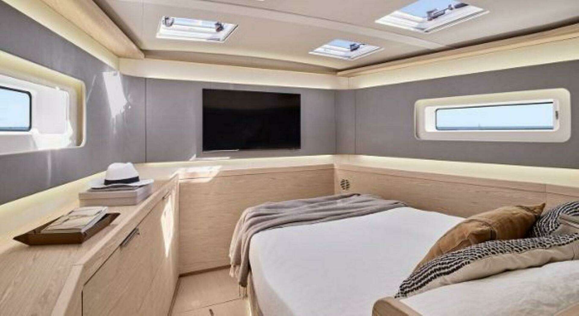 2025 Beneteau Oceanis Yacht 60 - Image 16