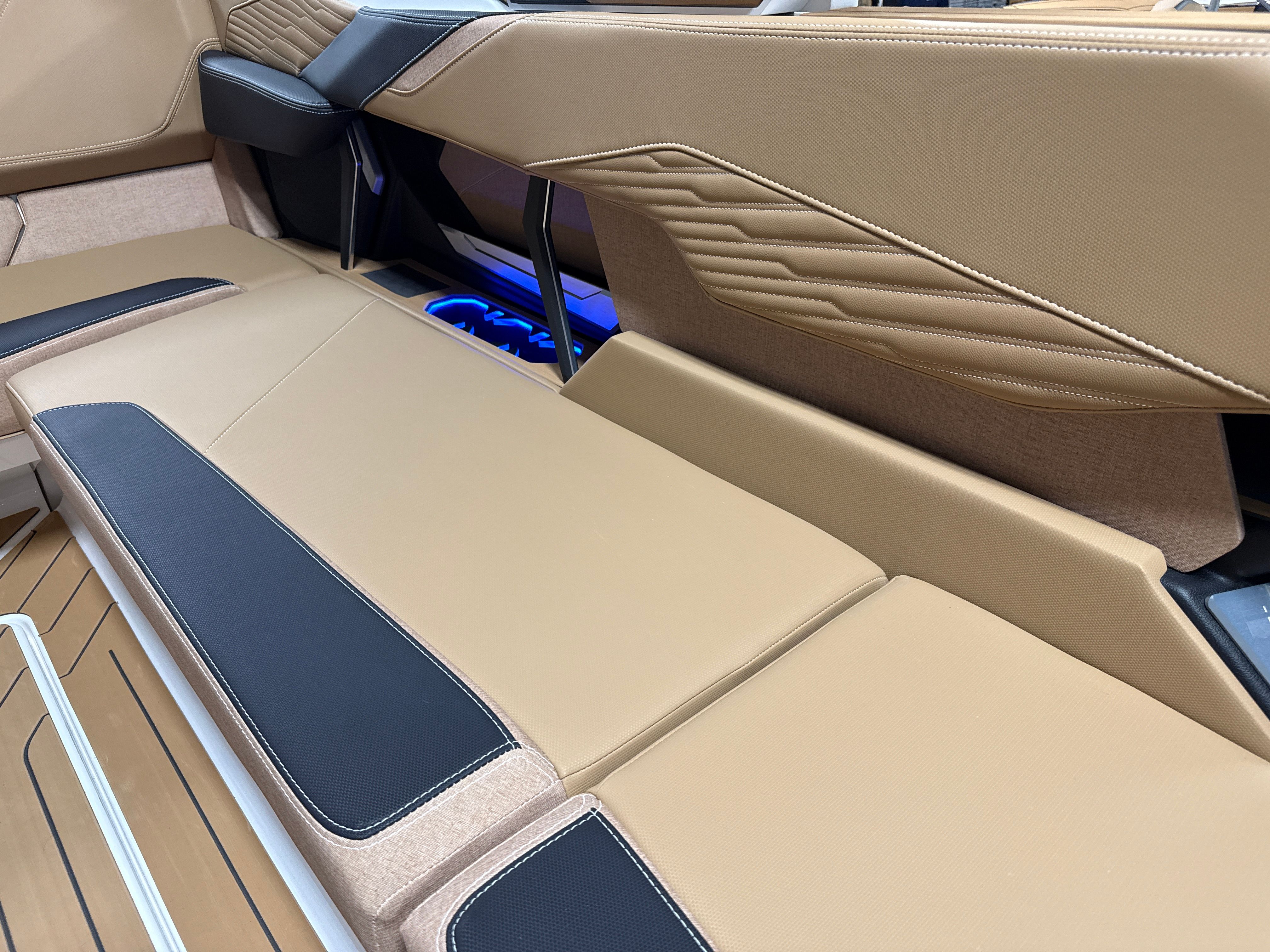 2026 MasterCraft X24 - 42