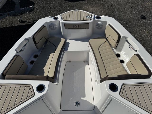 2026 Yamaha Boats 222 FSH Sport - 11