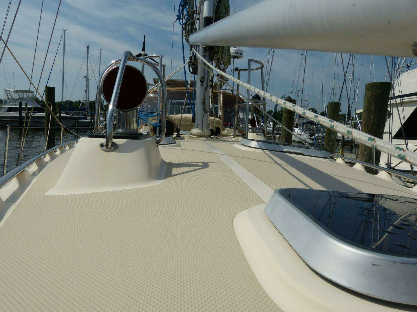 2000 Island Packet 420 - Image 11