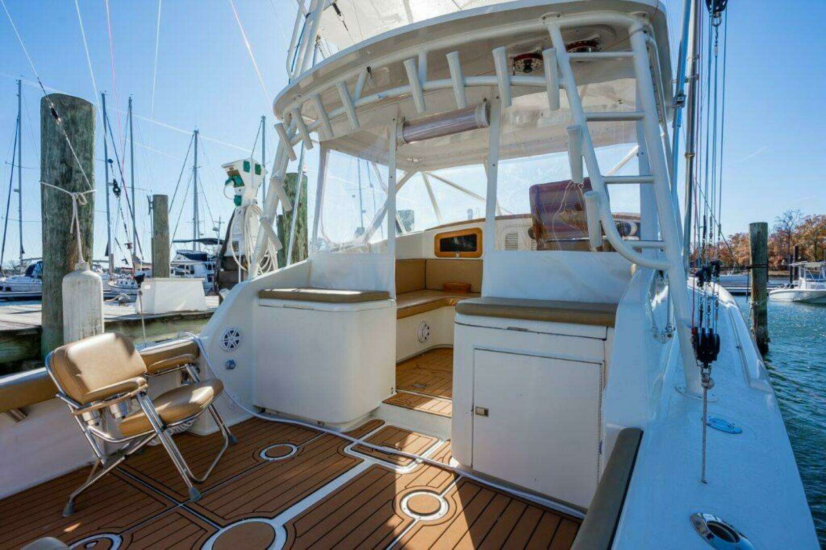 1987 Custom Carolina Island Boatworks 34 Express - Image 9