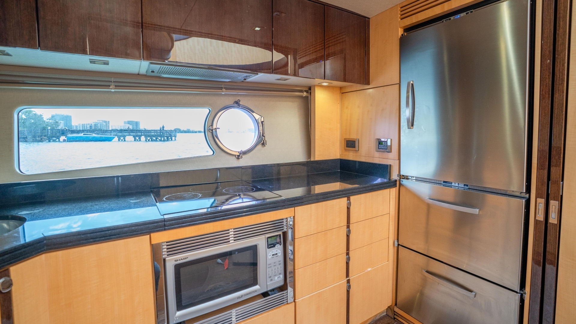 2014 Sunseeker 68' Sport Yacht - Image 54