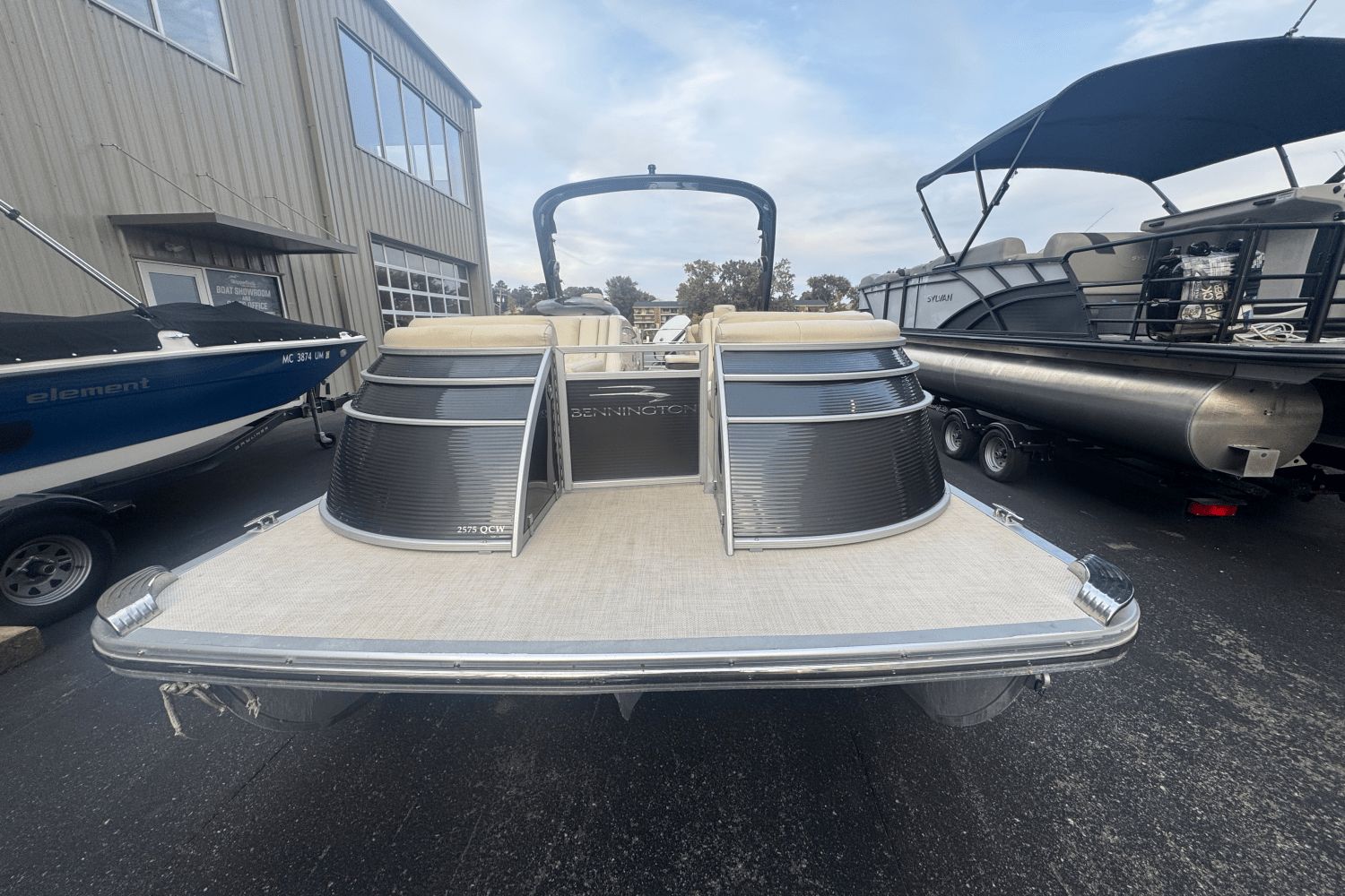 2015 Bennington 2575 QCW