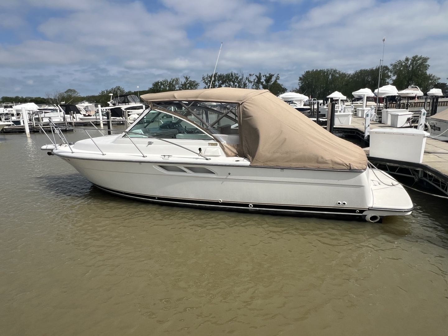 2000 Tiara Yachts 29 Coronet - Image 4