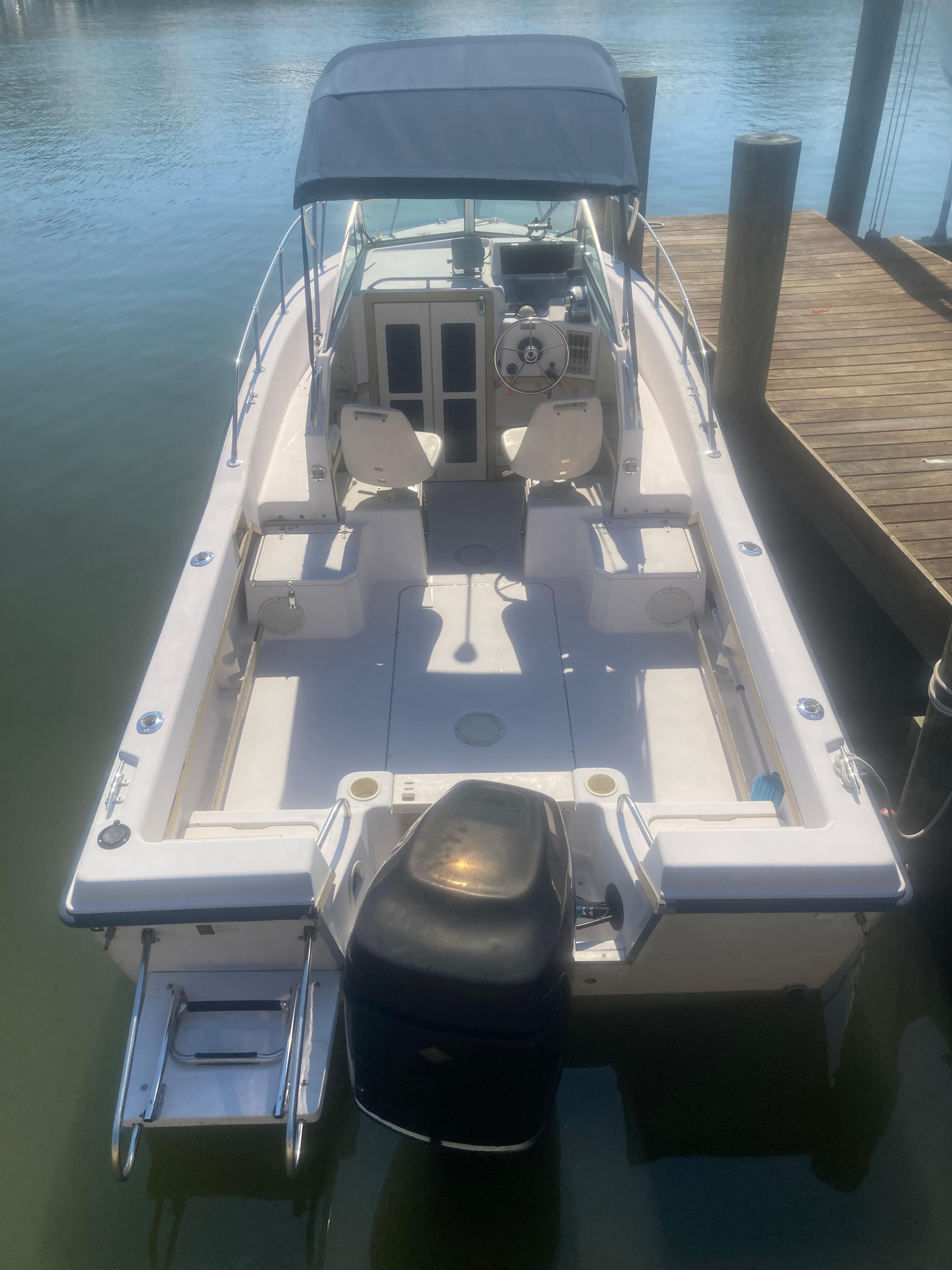1999 Grady-White Adventure 208 - 4
