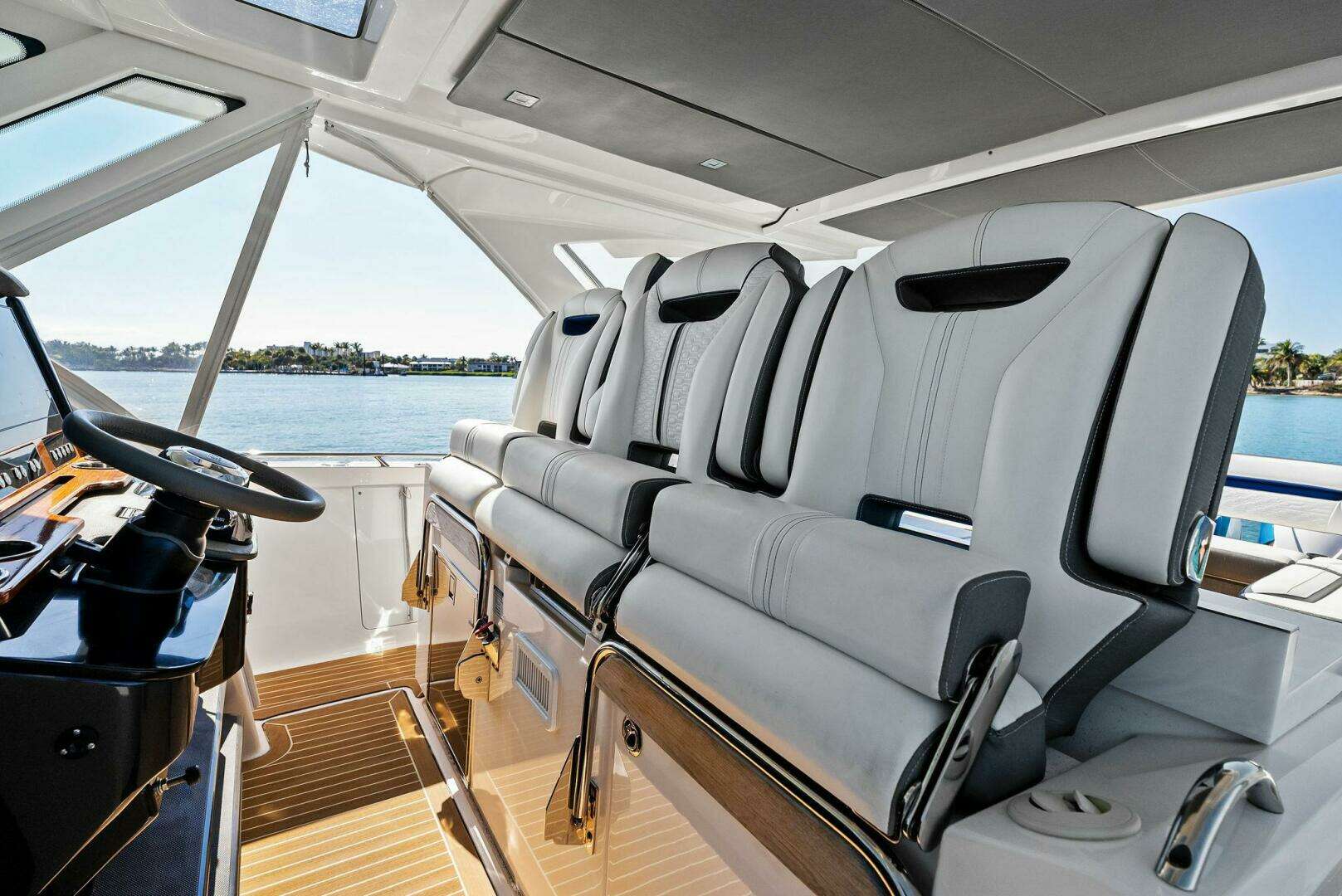 2019 Tiara Yachts 38 LS - Image 13