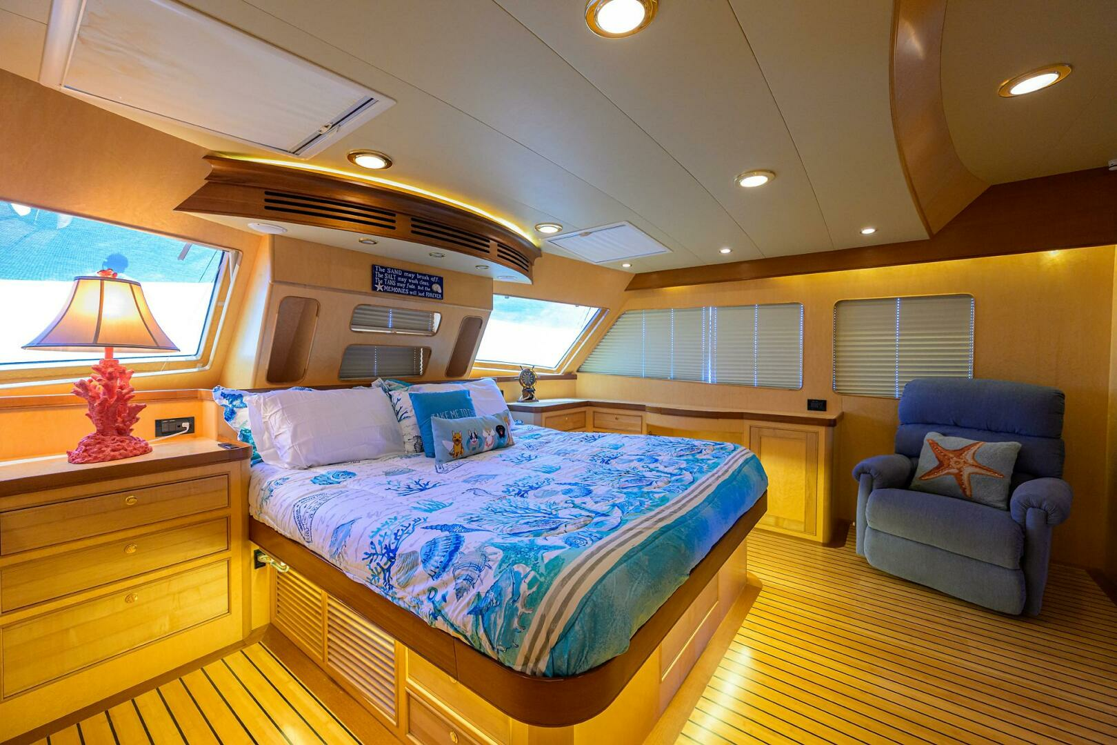 2011 Marlow 97 Explorer - Image 17