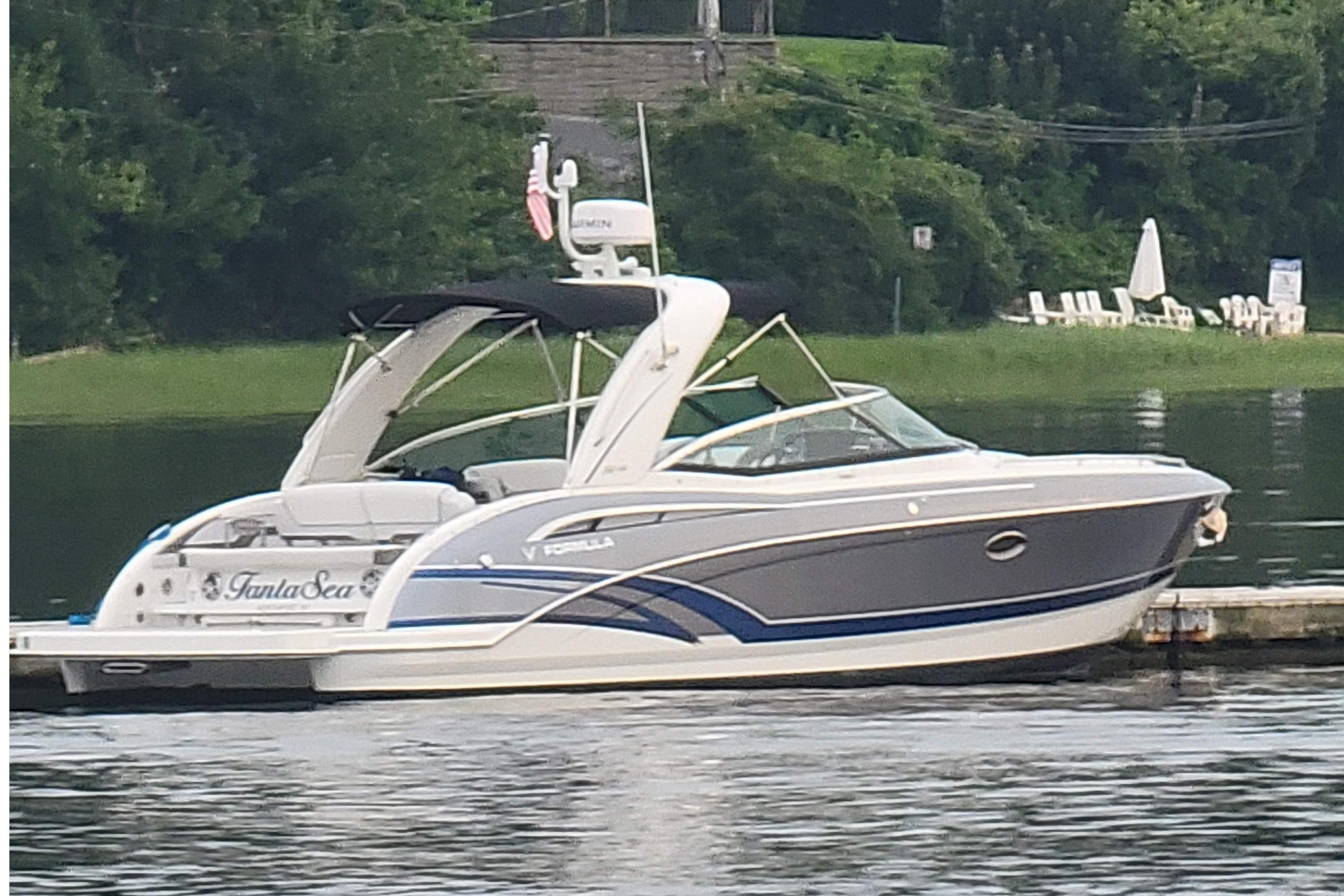 2016 Formula 310 Bowrider