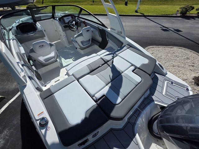 2026 Chaparral 21 SSi OB - 17