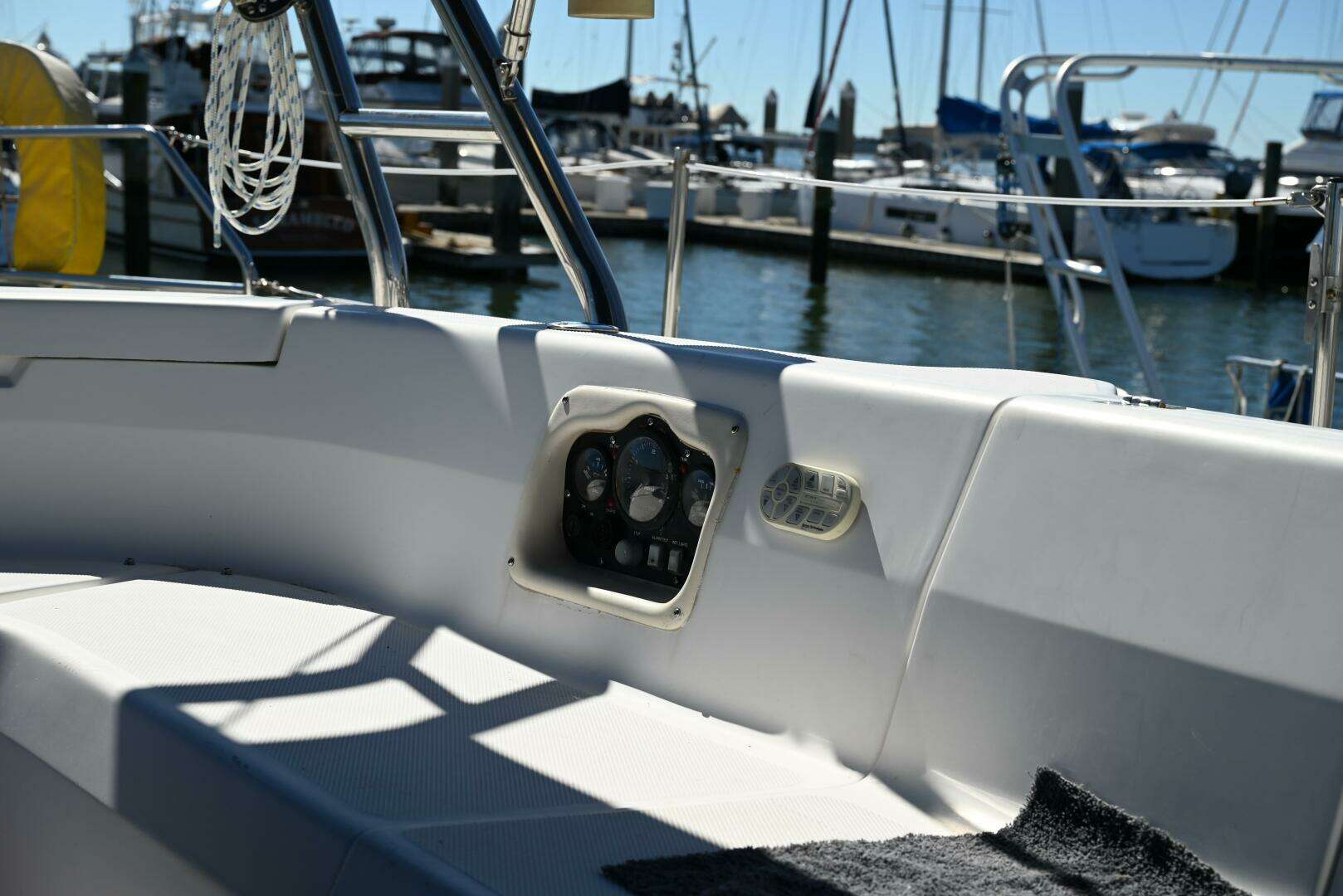 2003 Hunter 456 - Image 60