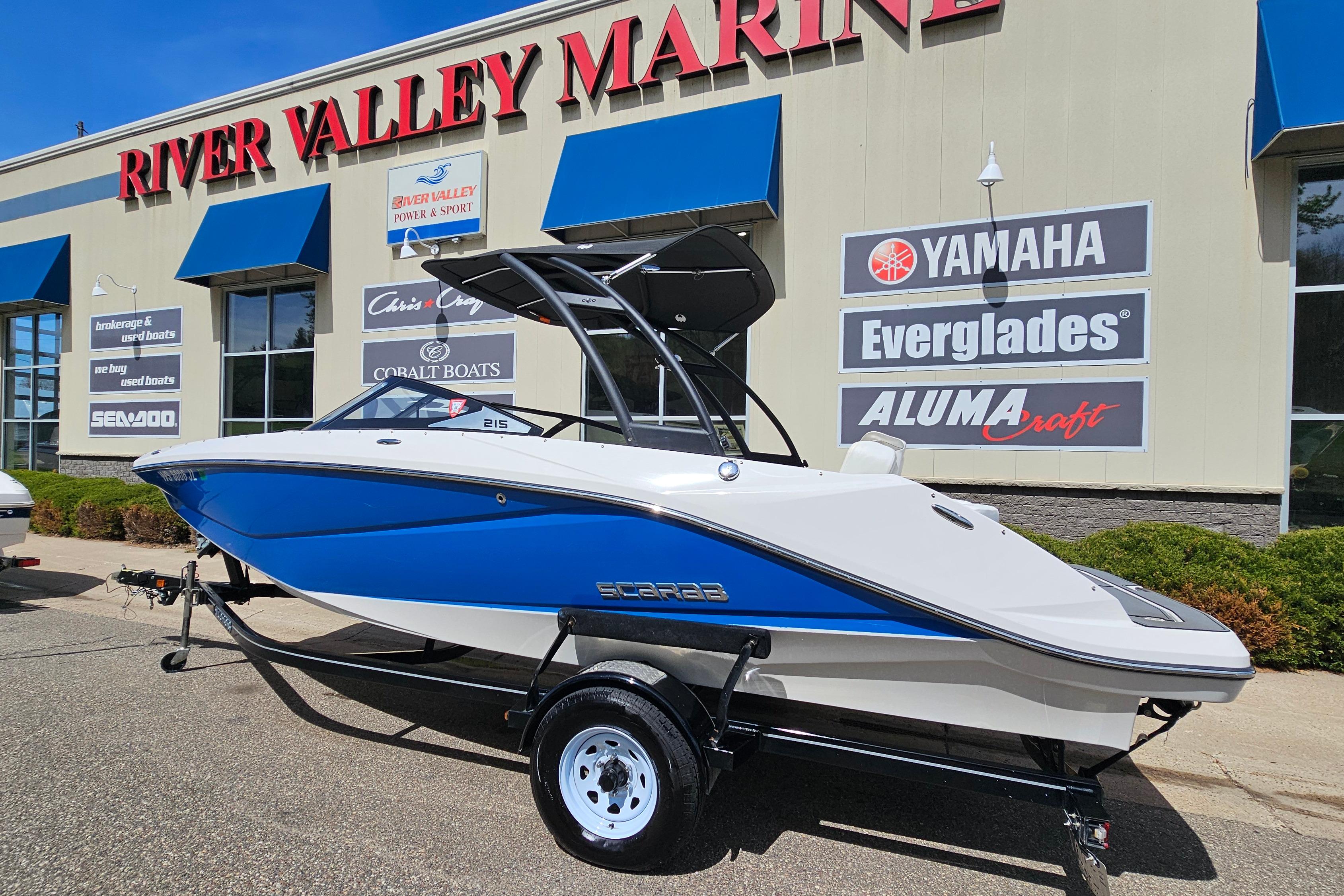 2014 Scarab 215