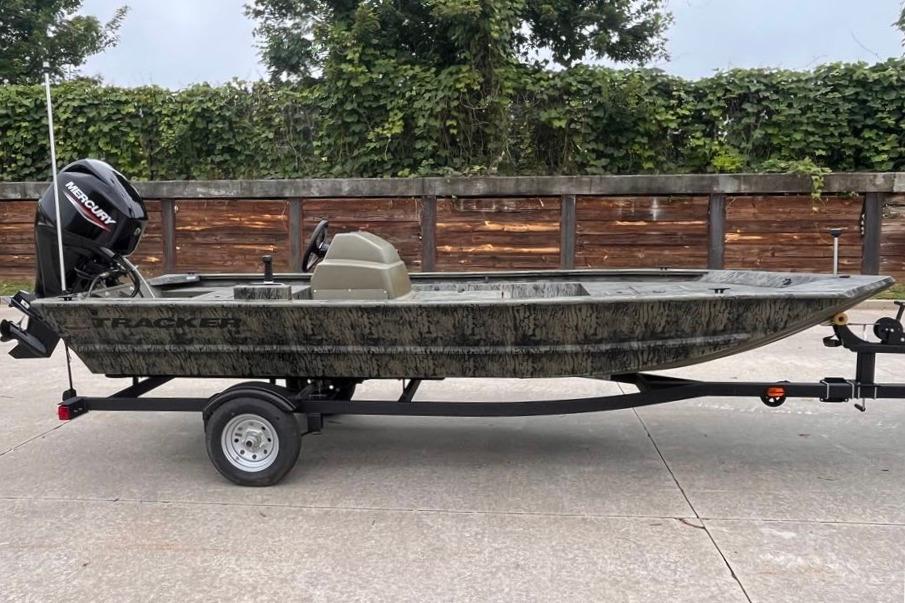2026 Tracker Grizzly 1648 SC