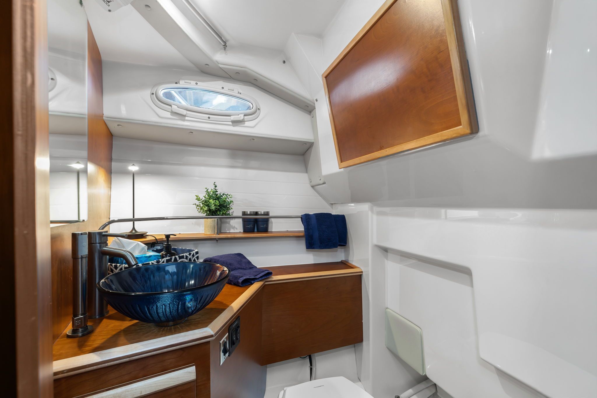 2022 Cutwater C-288 Coupe - 28