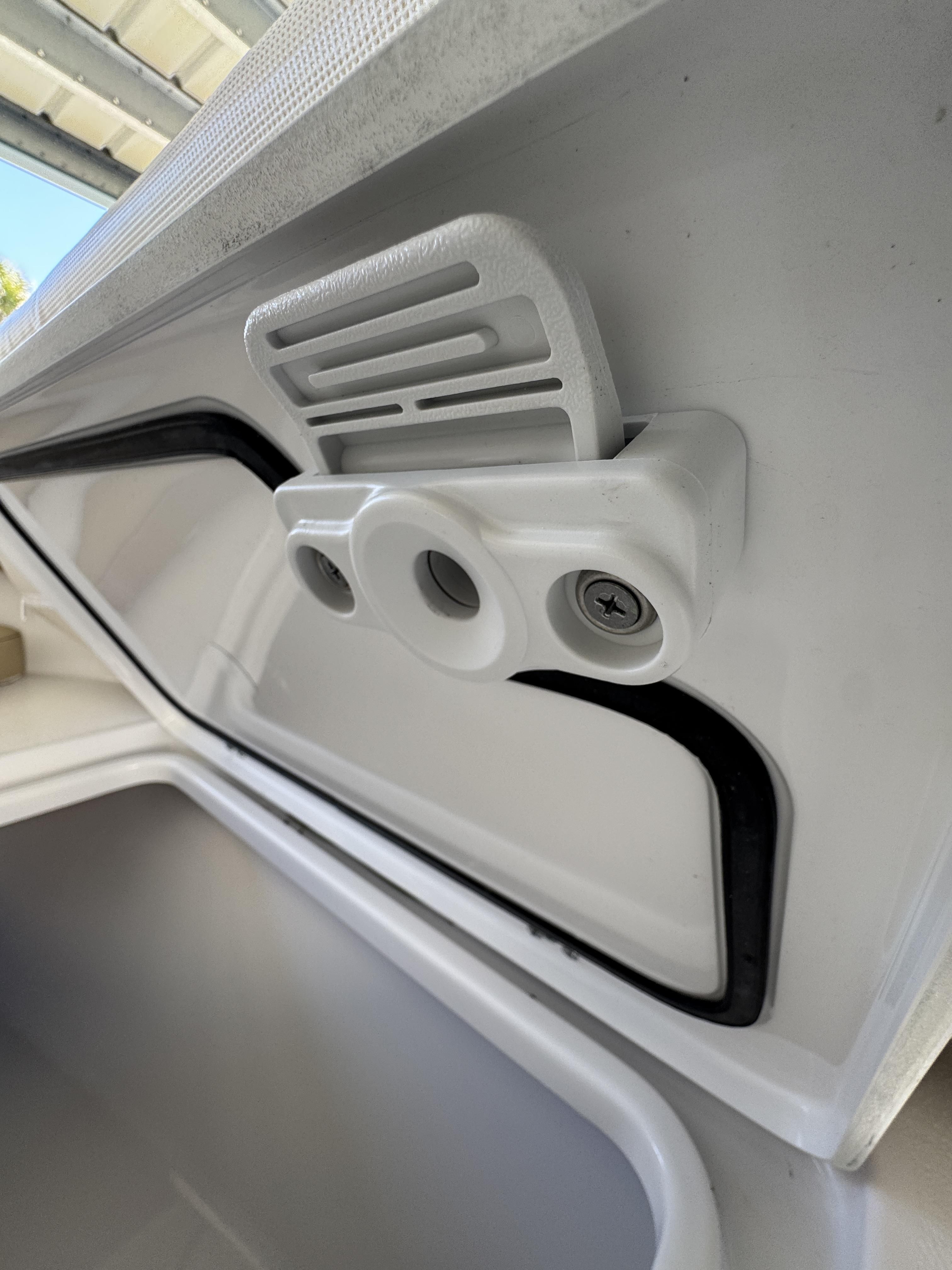 2026 Sportsman Heritage 231 Center Console - 25