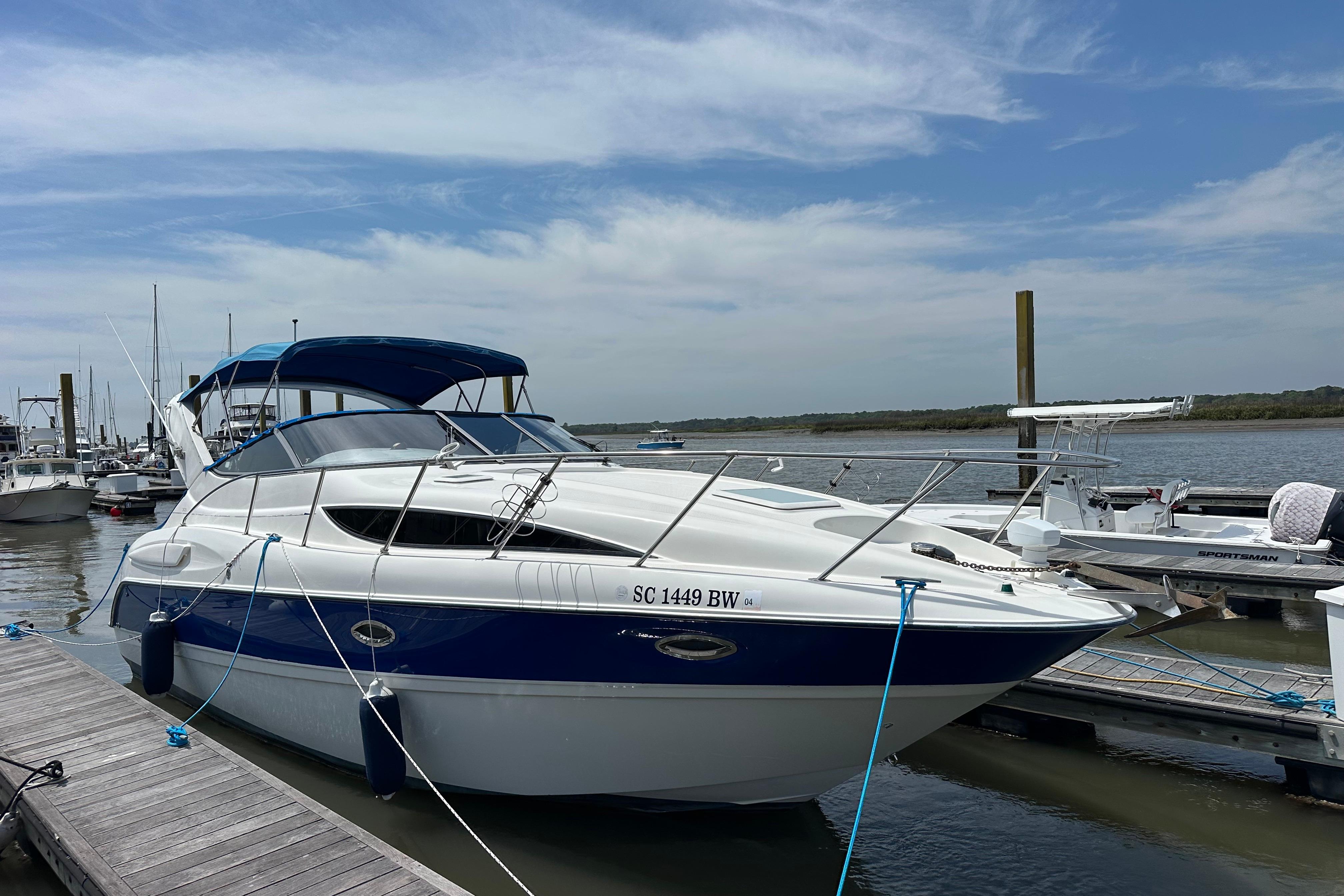 2006 Bayliner 305