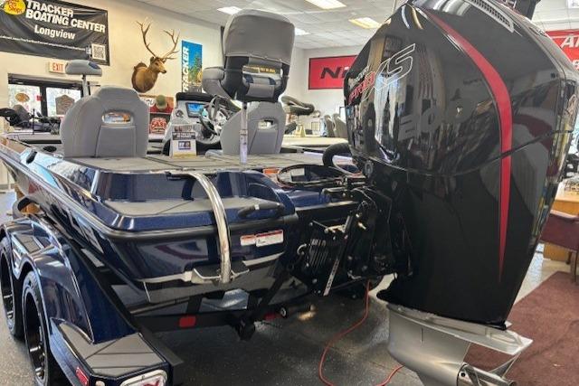 2026 Nitro Z19 XL boat with powerful engine in showroom display.