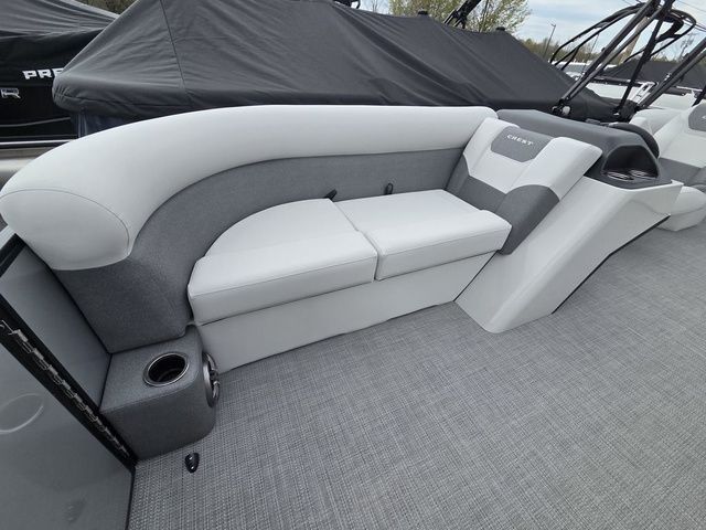 2026 Crest Conquest SE 220 Cruise 2-Tube W/115Hp And Trailer - 7