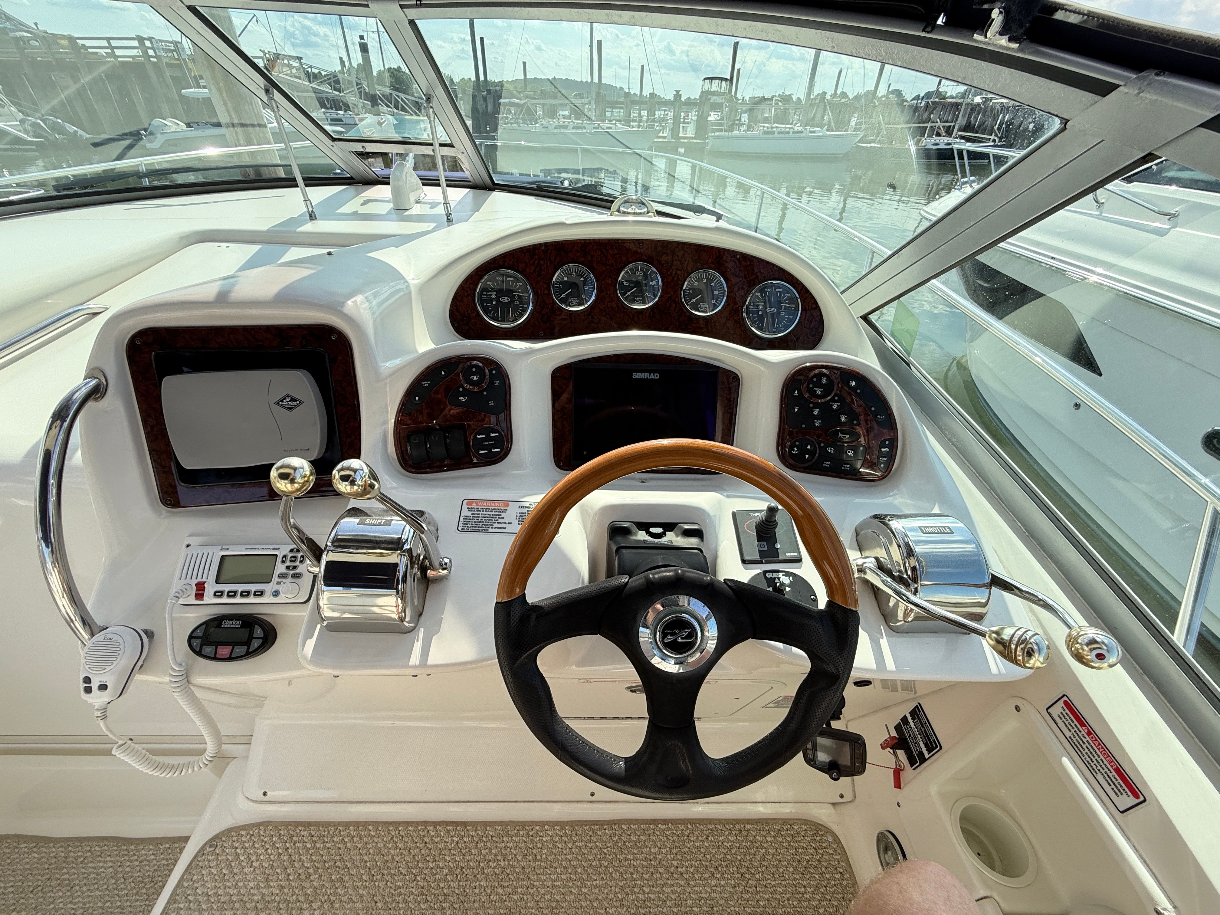 2004 Sea Ray Sundancer 320 - 10