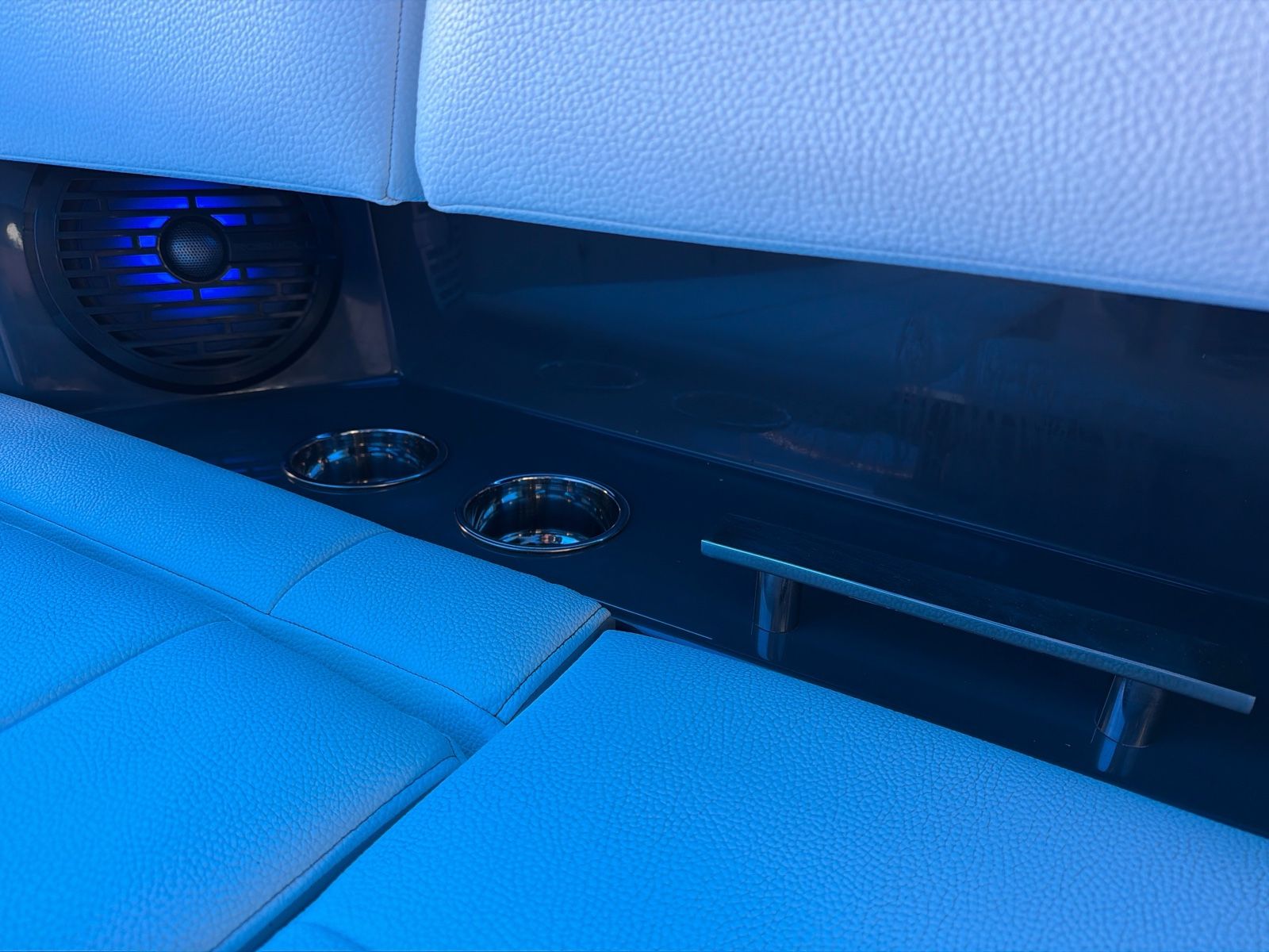 2020 Cobalt A36 - 11
