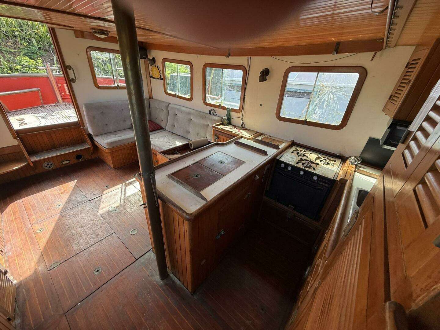 1986 Lord Nelson 37 #49 - Image 15