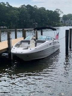 2011 Sea Ray 260 Sundeck