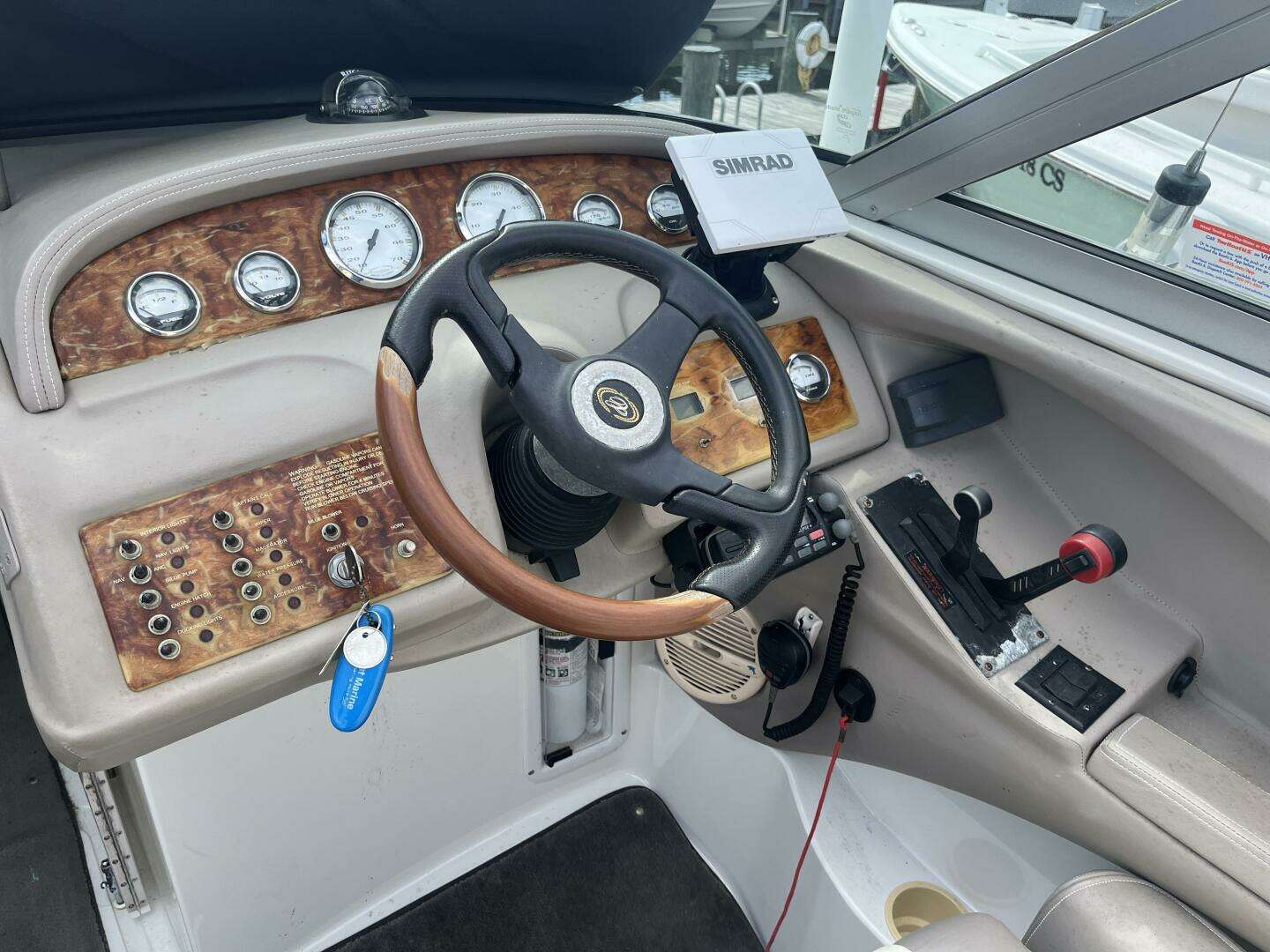 2002 Cobalt 282 - Image 6