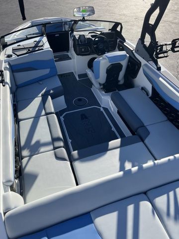 2026 Axis Wake Research T220 - 7