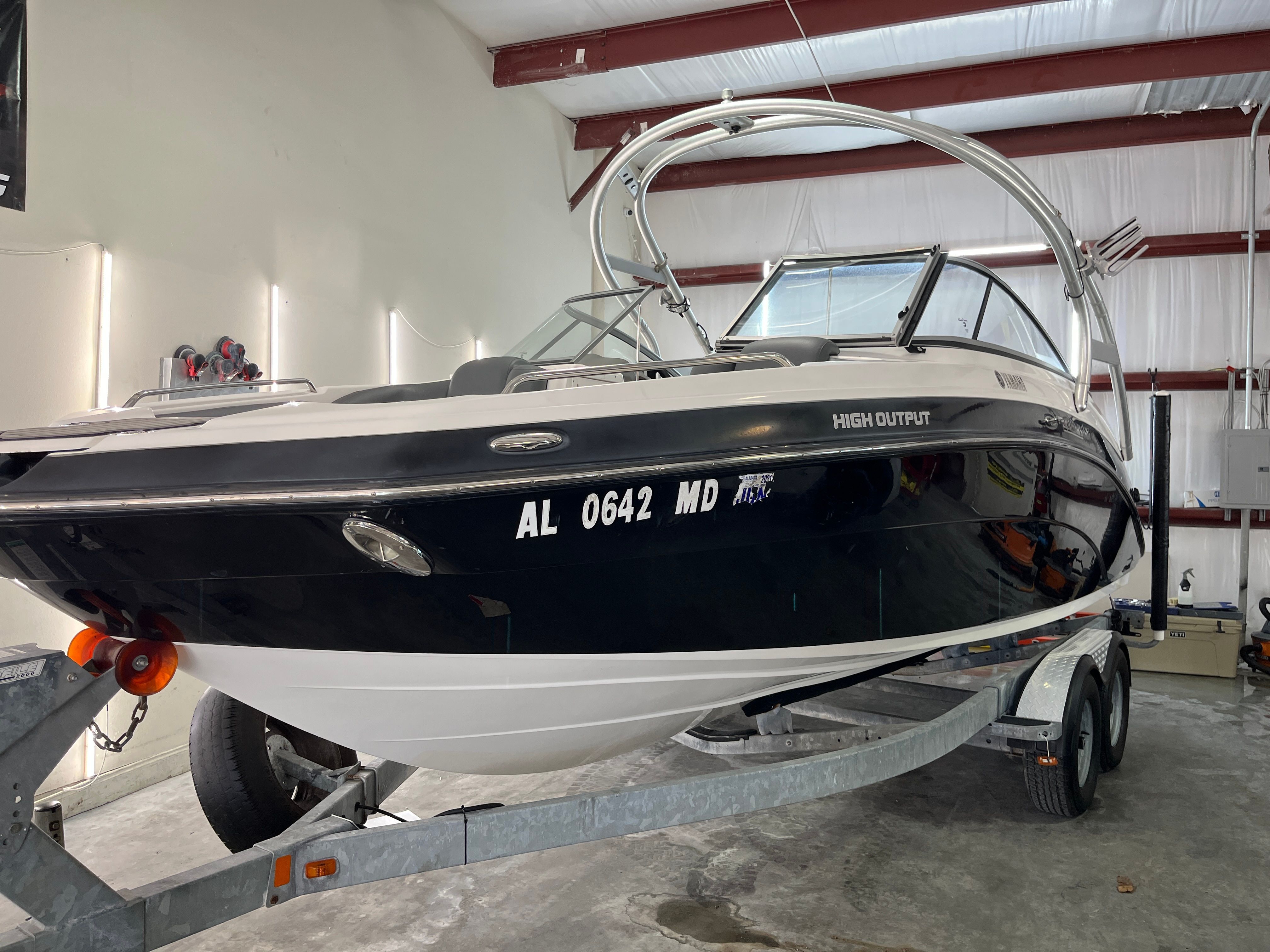 2011 Yamaha Boats 242 Limited S - 3
