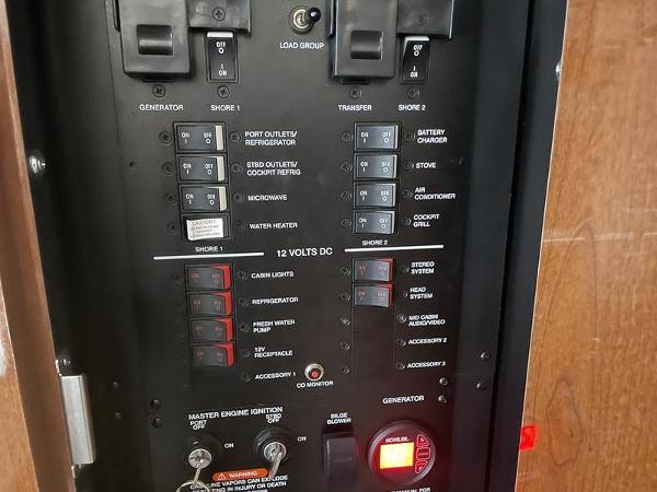 Electrical control panel of a 2014 Sea Ray 310 Sundancer boat.