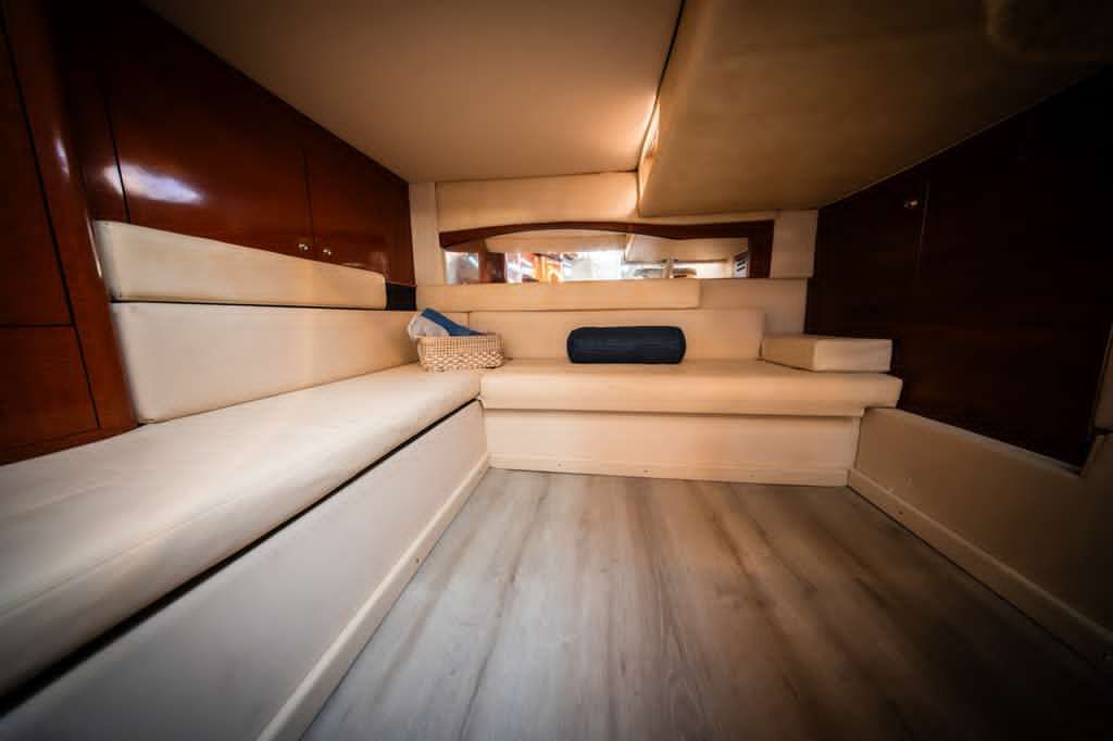 2004 Sea Ray Sundancer - 4